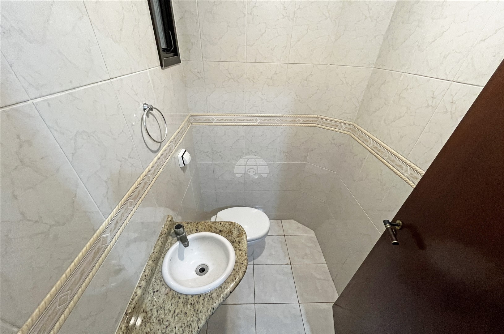 Casa para alugar em Jardim Das Américas, Curitiba — Portal Chave Fácil