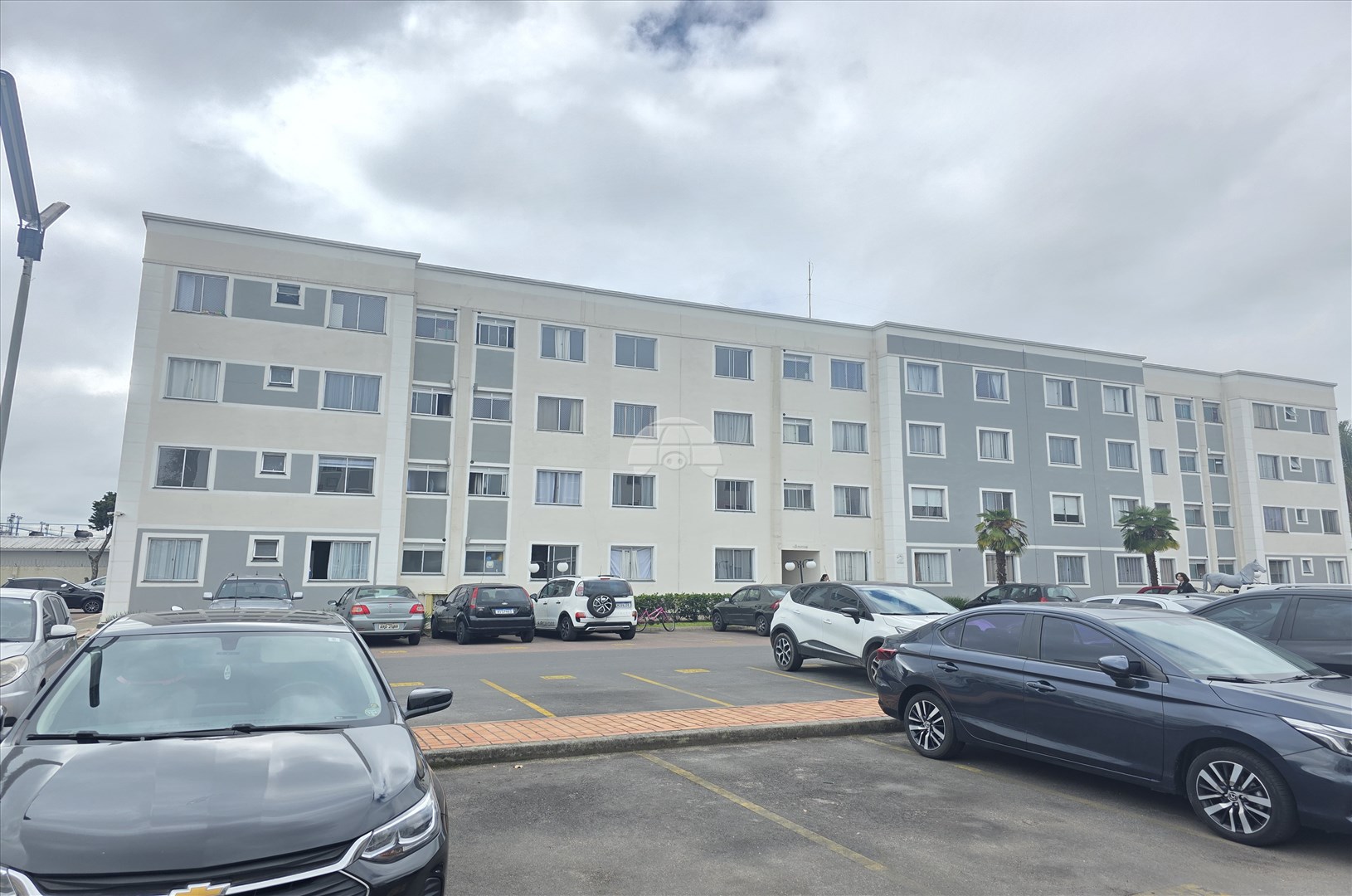 Apartamento à venda em Vila Iná, São José dos Pinhais — Portal Chave Fácil
