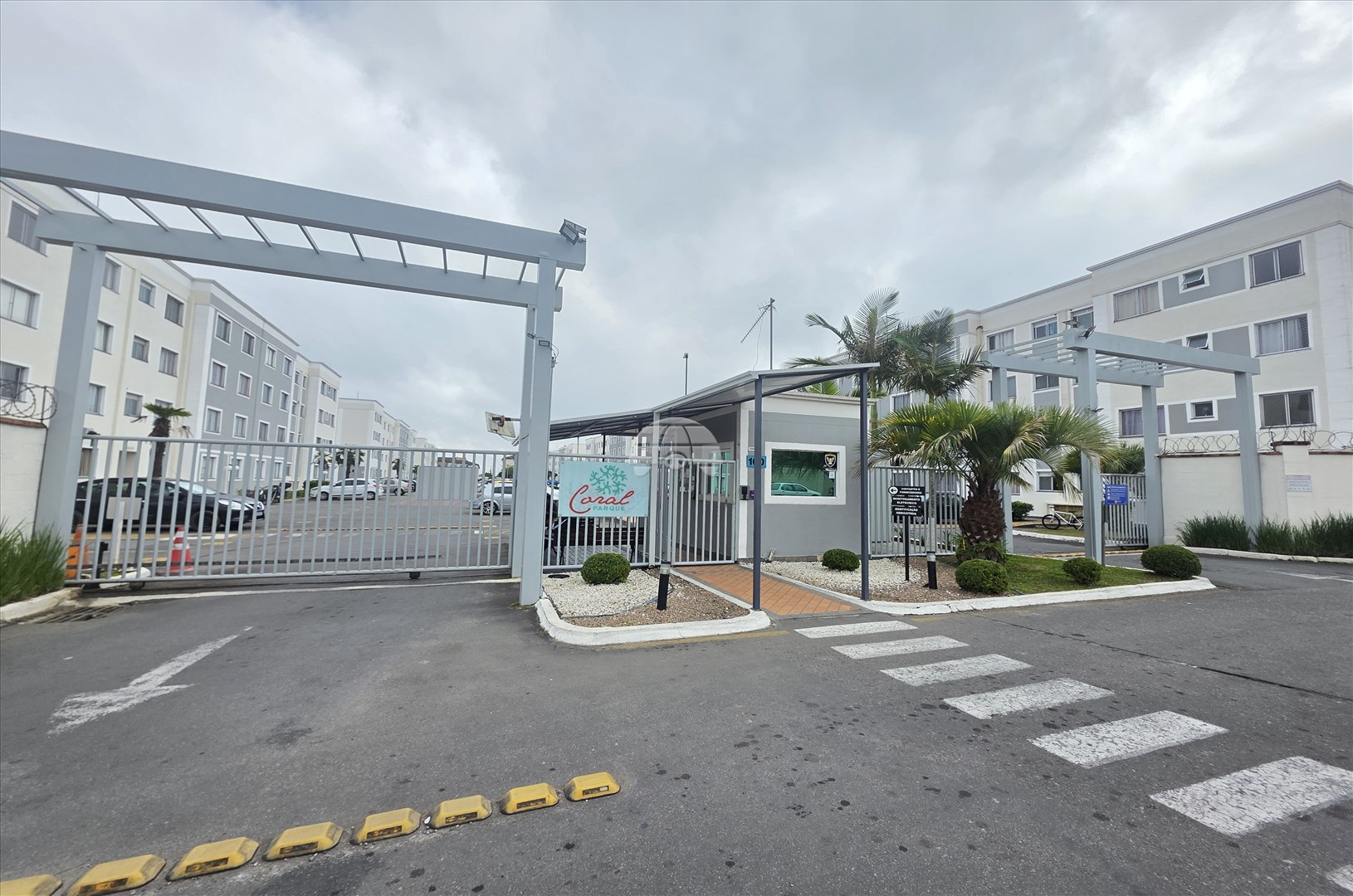 Apartamento à venda em Vila Iná, São José dos Pinhais — Portal Chave Fácil