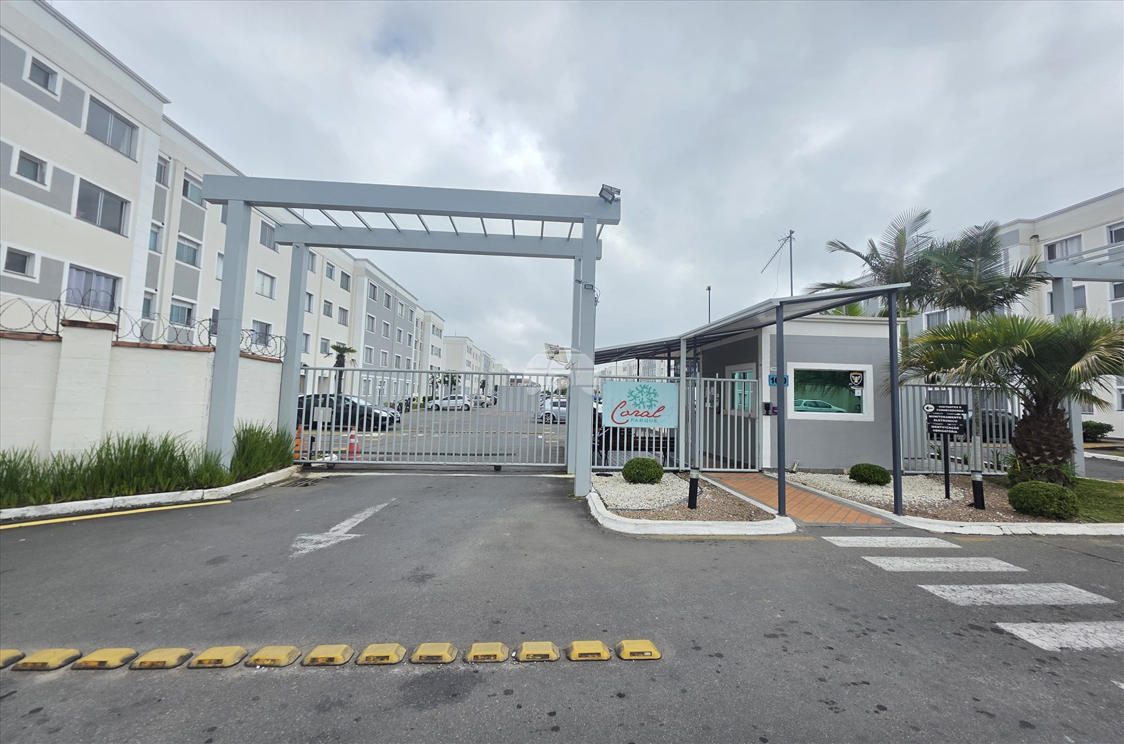 Apartamento à venda em Vila Iná, São José dos Pinhais — Portal Chave Fácil