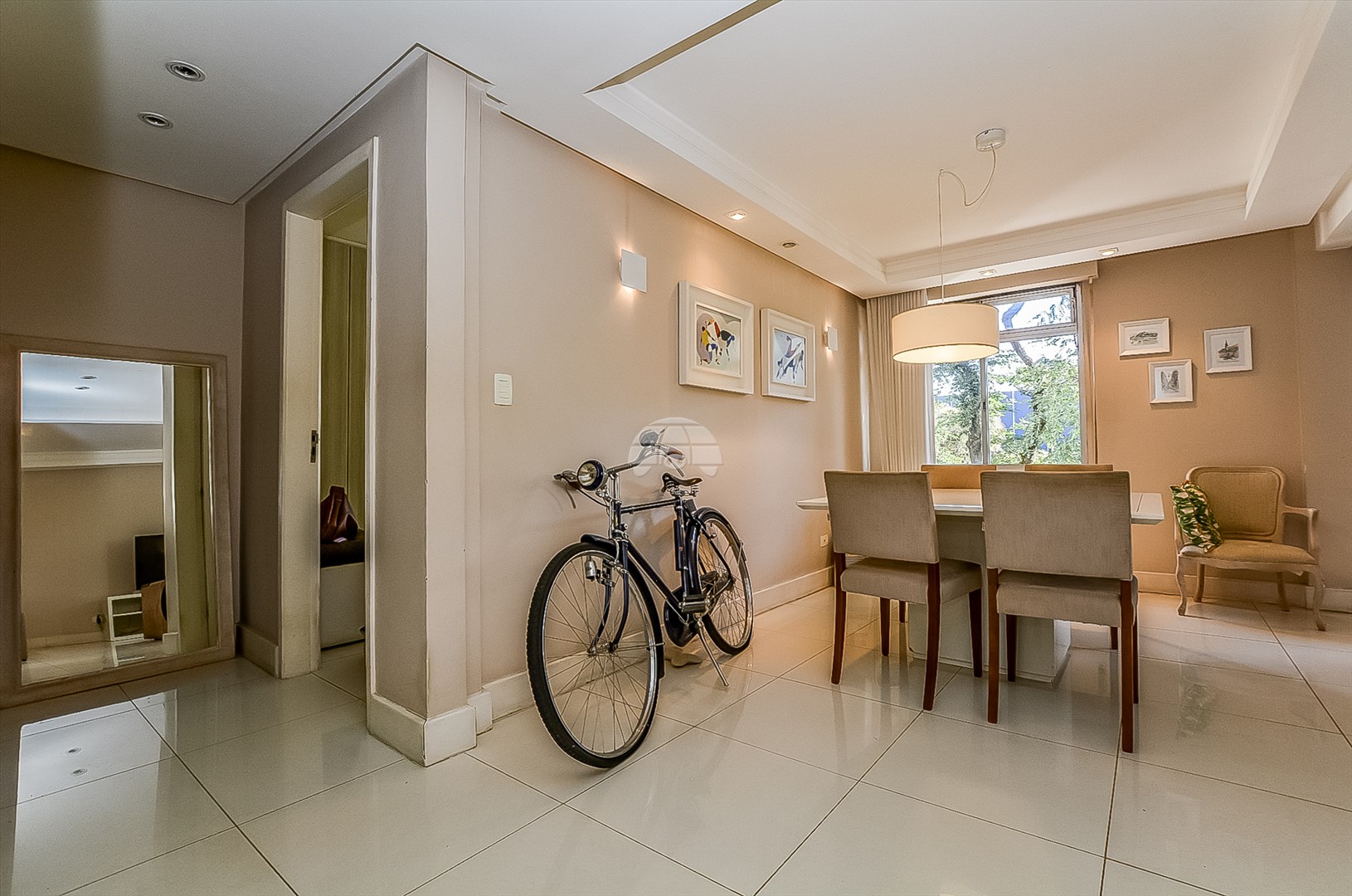 Apartamento à venda em Água Verde, Curitiba — Construa Assessoria Imobiliária