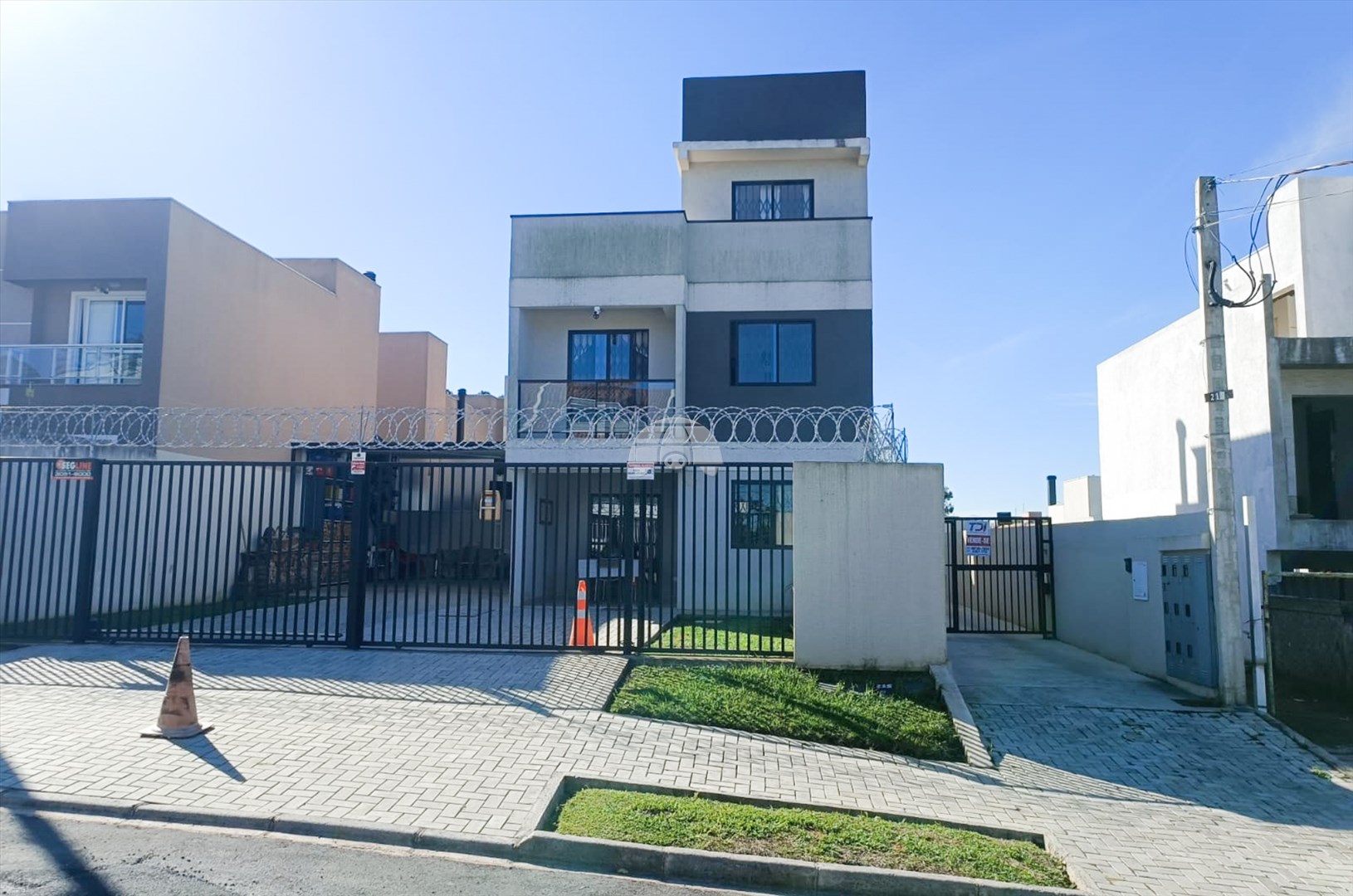 Terreno à venda em Alto Boqueirão, Curitiba — Portal Chave Fácil