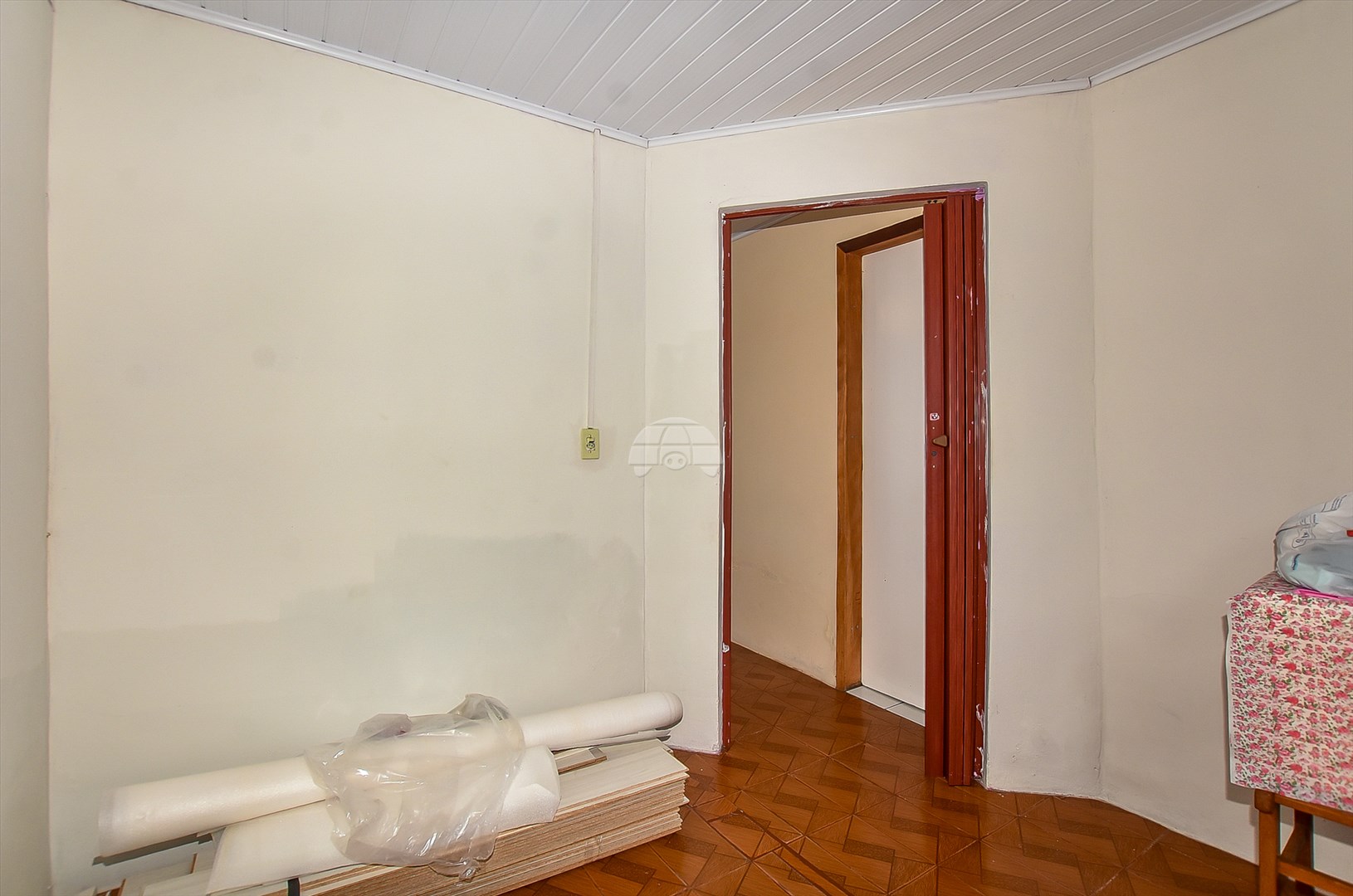 Casa Residencial para Venda no Bairro Capão Raso ref. 228257 (10 / 10)