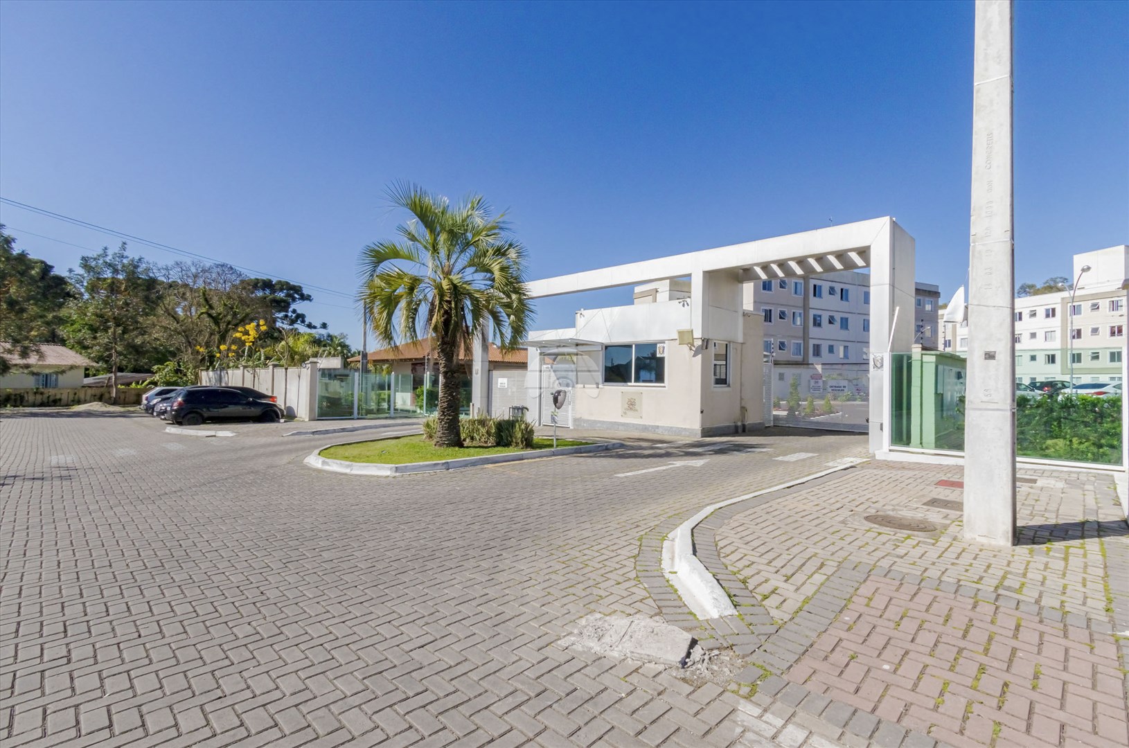 Apartamento à venda em Ouro Fino, São José dos Pinhais — Portal Chave Fácil