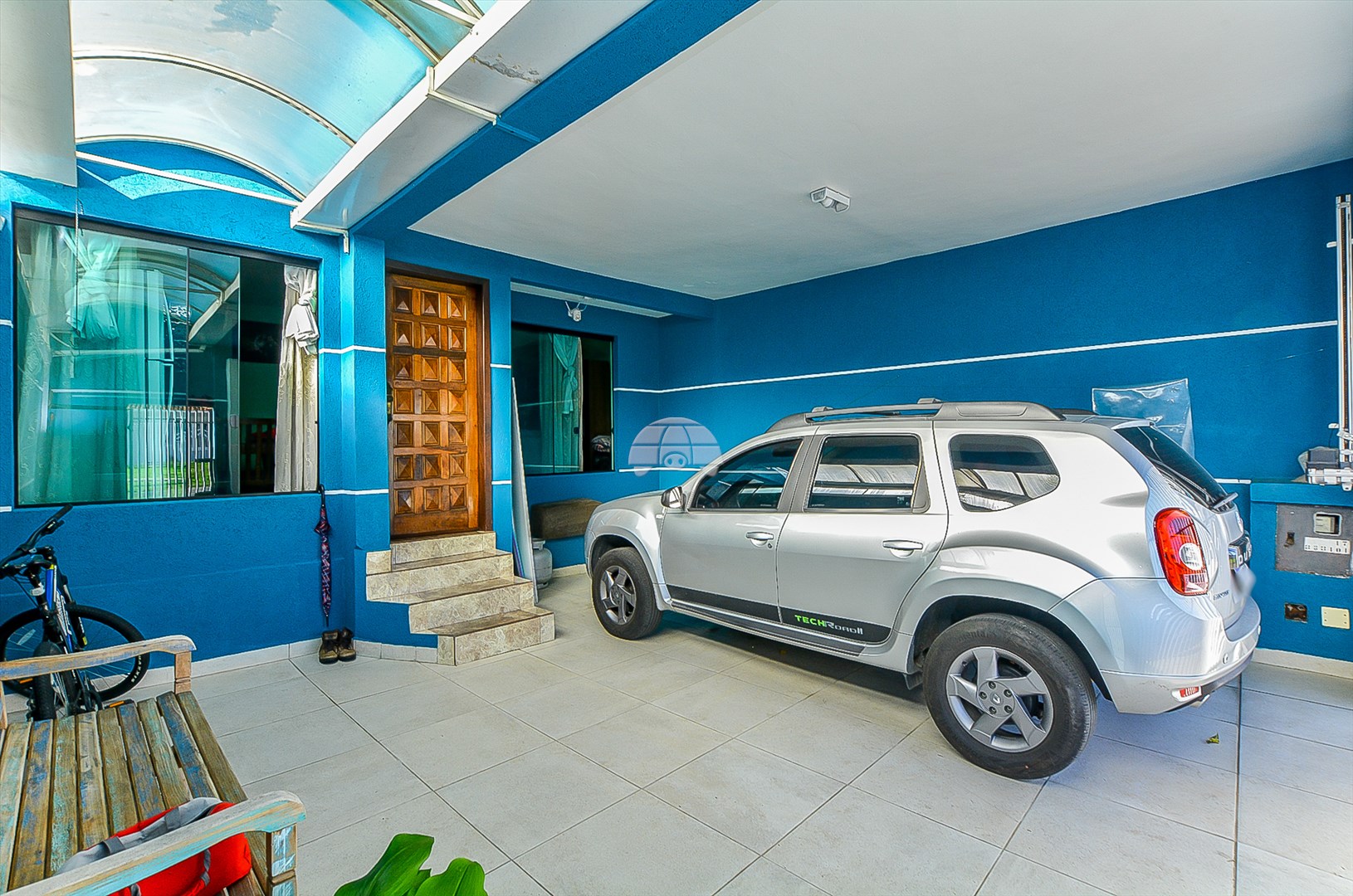 Casa à venda em Xaxim, Curitiba — GOMES CONSULTOR IMOBILIARIO LTDA.