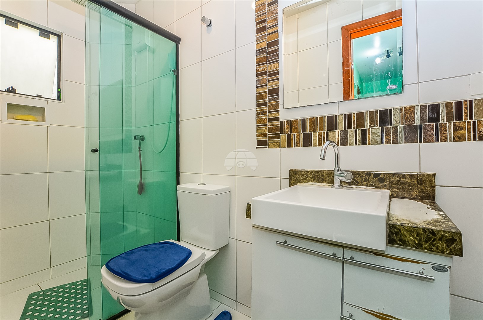 Casa à venda em Xaxim, Curitiba — GOMES CONSULTOR IMOBILIARIO LTDA.