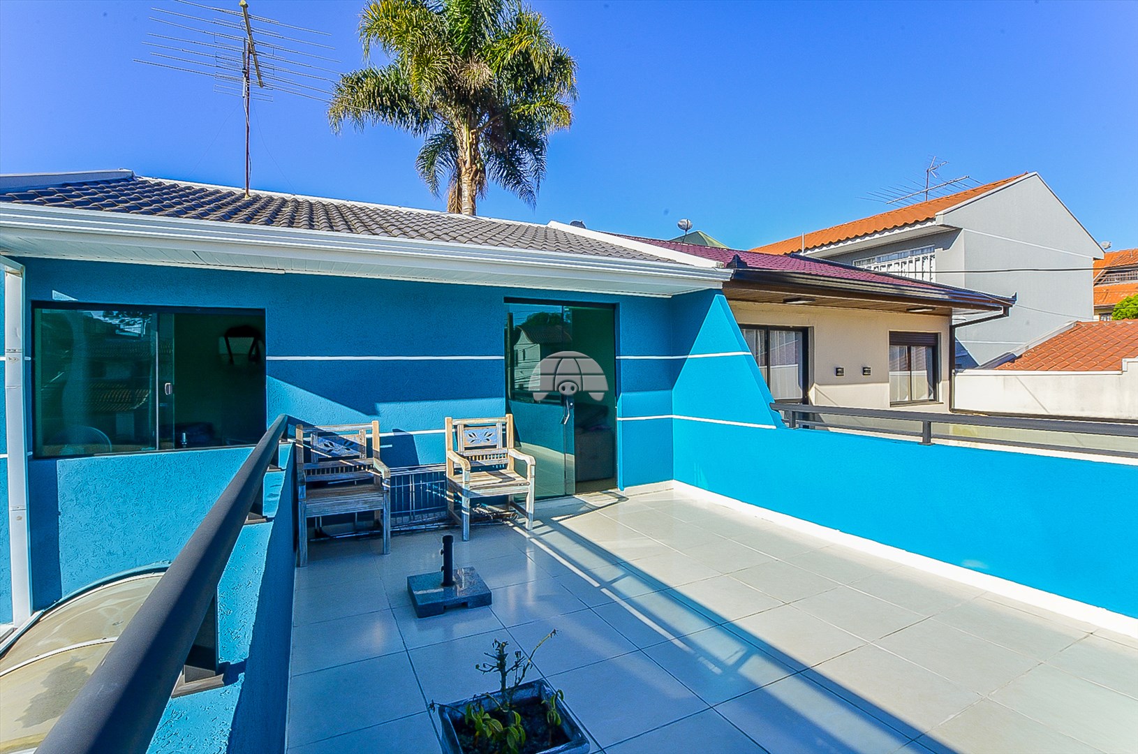 Casa à venda em Xaxim, Curitiba — GOMES CONSULTOR IMOBILIARIO LTDA.