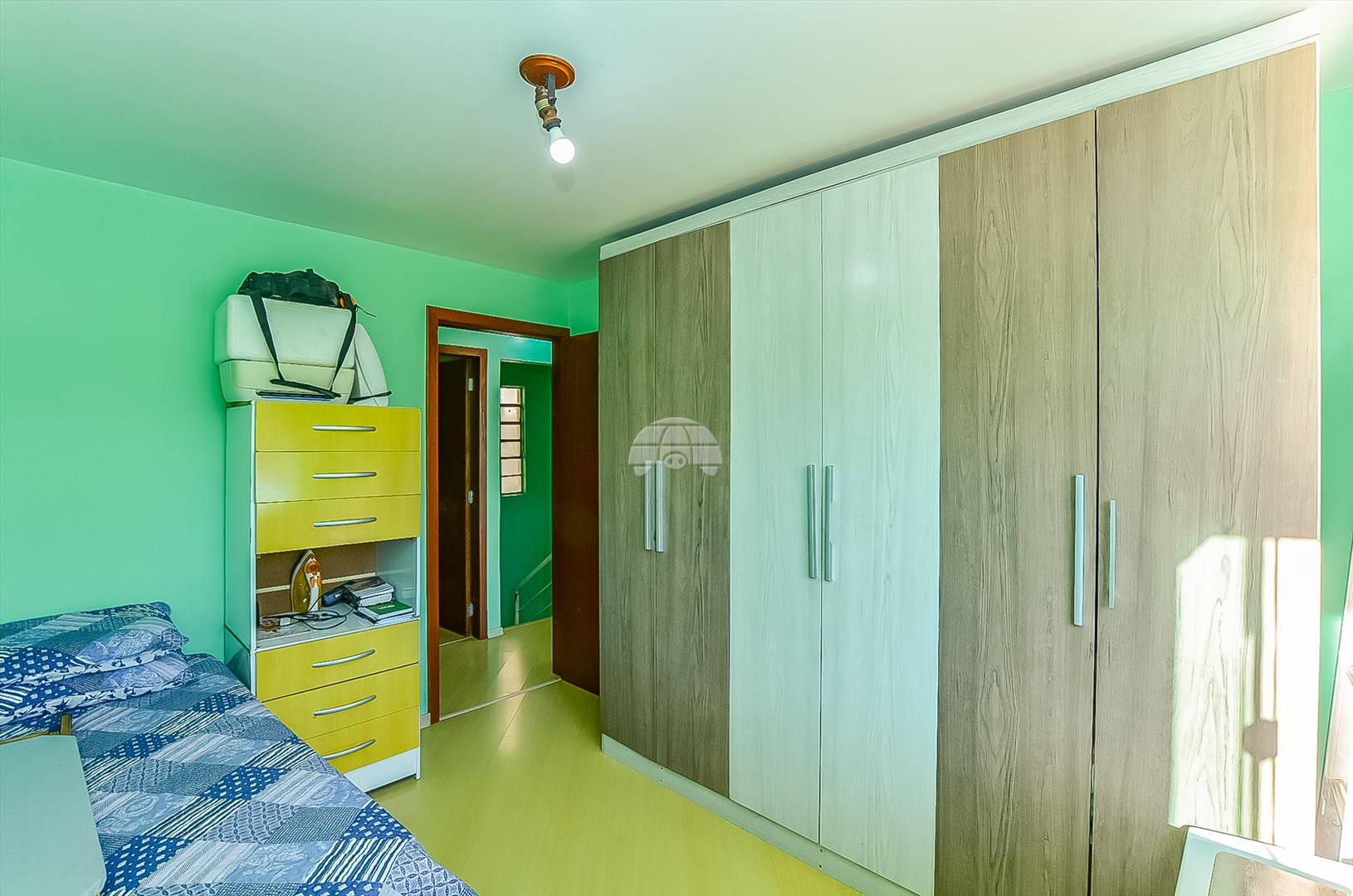 Casa à venda em Xaxim, Curitiba — GOMES CONSULTOR IMOBILIARIO LTDA.
