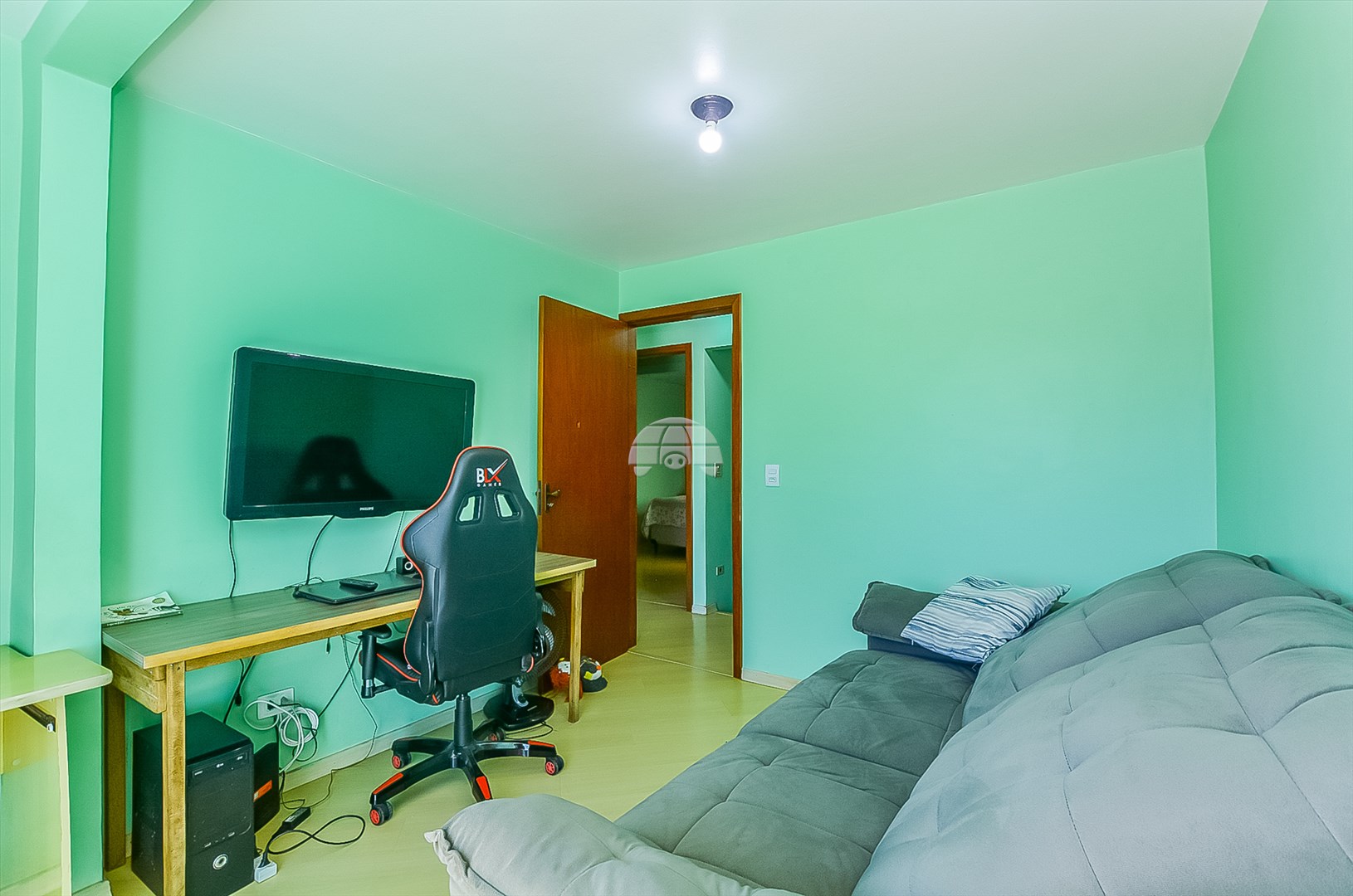 Casa à venda em Xaxim, Curitiba — GOMES CONSULTOR IMOBILIARIO LTDA.