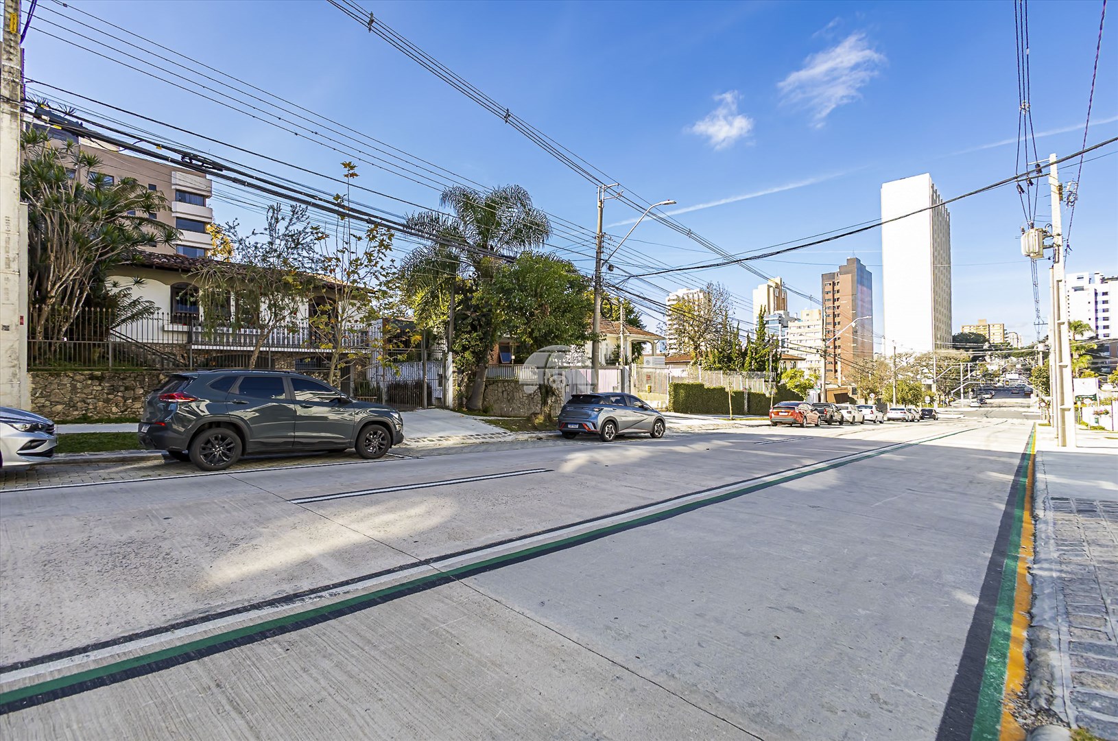 Casa à venda em Bigorrilho, Curitiba — Portal Chave Fácil