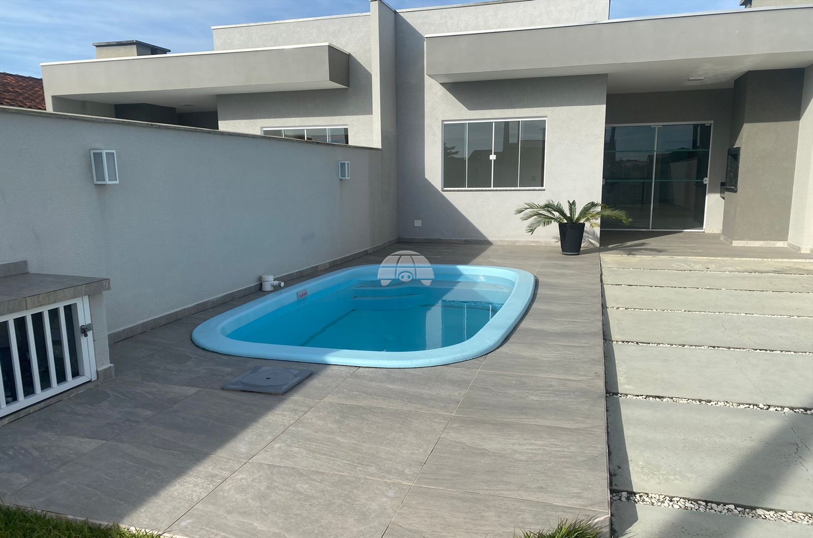 Casa à venda em Barra Do Saí, Itapoá — Portal Chave Fácil