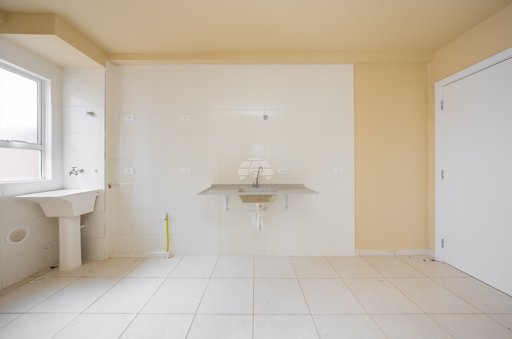 Apartamento à venda em Santa Terezinha, Fazenda Rio Grande — Portal Chave Fácil