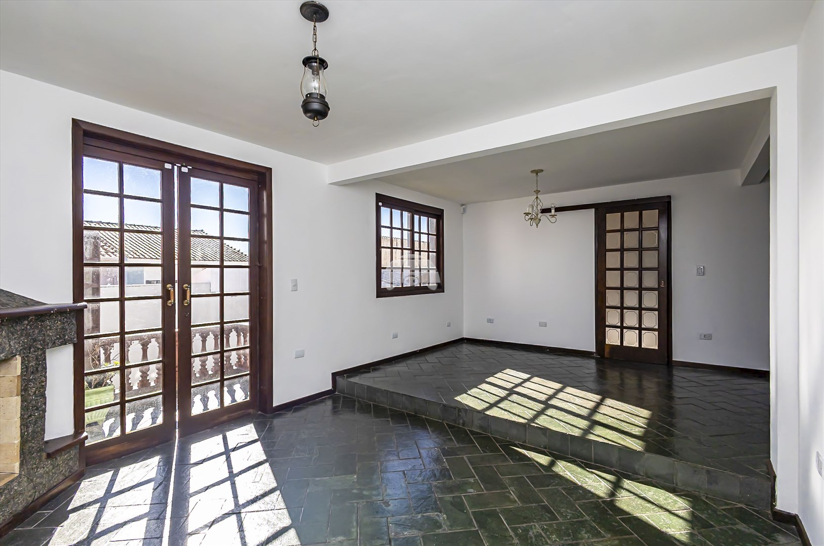 Sobrado Residencial para Venda no Bairro Portão ref. 228299 (10 / 10)
