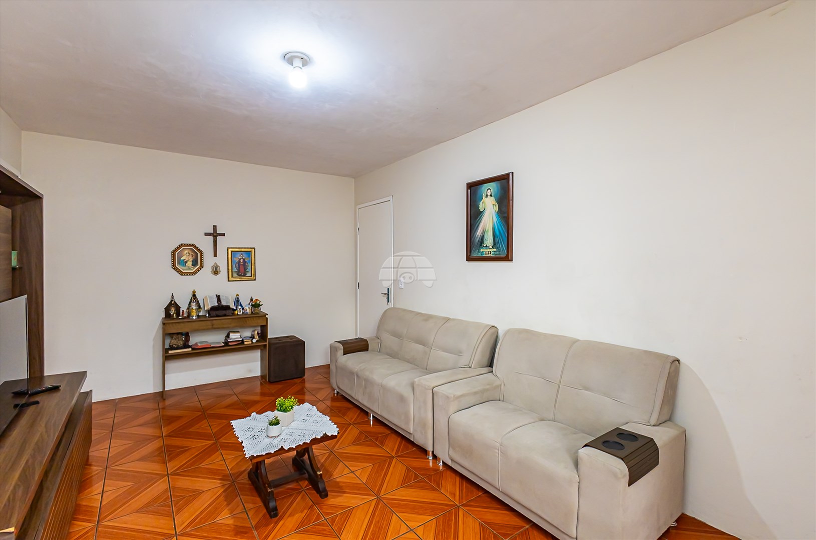 Casa à venda em Novo Mundo, Curitiba — Portal Chave Fácil