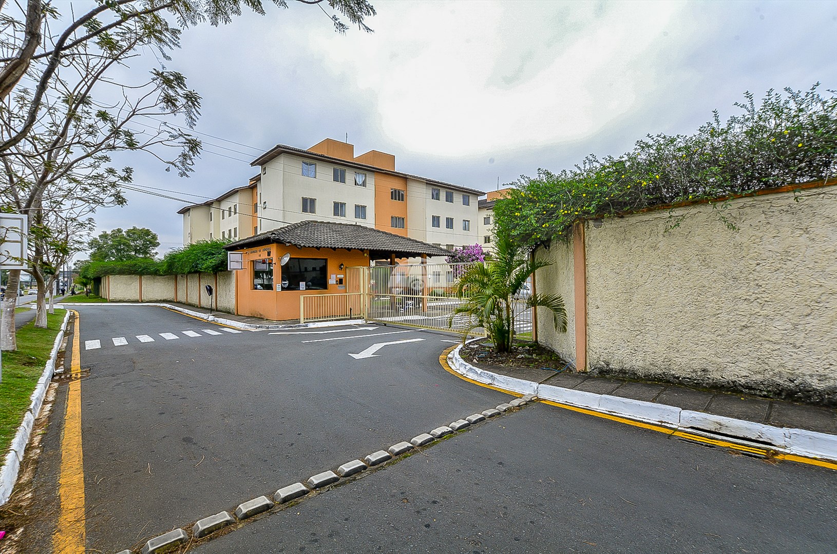 Apartamento à venda em Vila Iná, São José dos Pinhais — Portal Chave Fácil