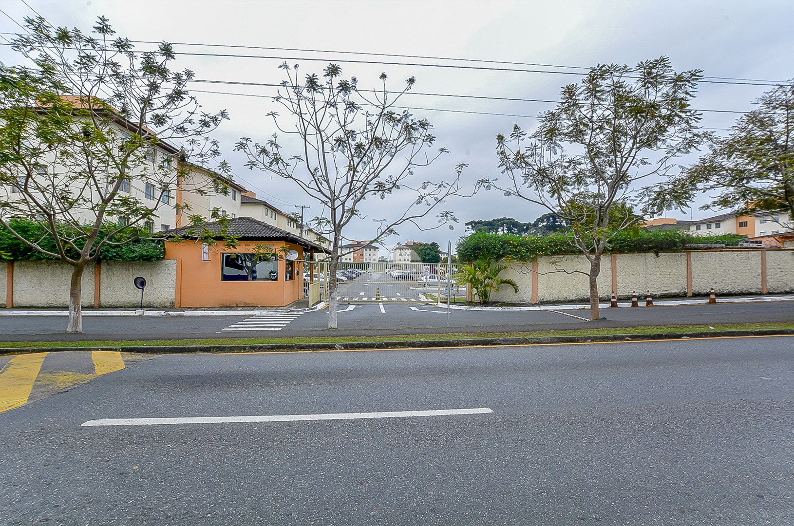 Apartamento à venda em Vila Iná, São José dos Pinhais — Portal Chave Fácil