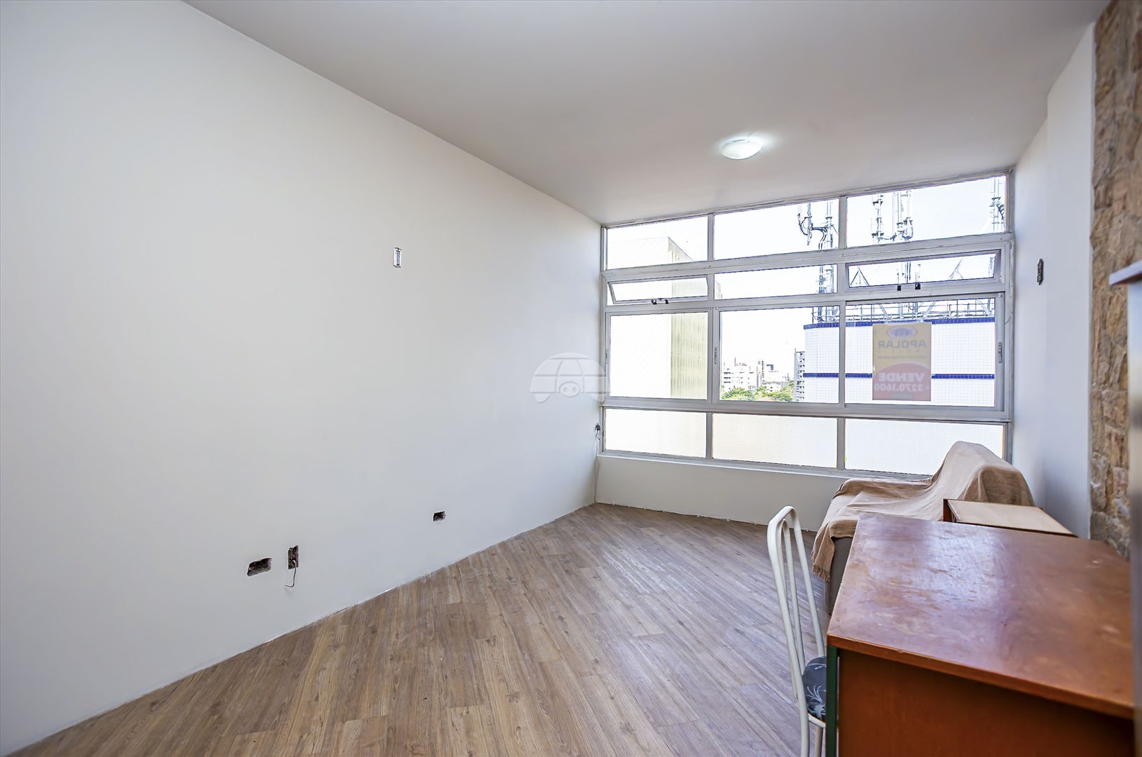 Kitnet à venda em Centro, Curitiba — Portal Chave Fácil