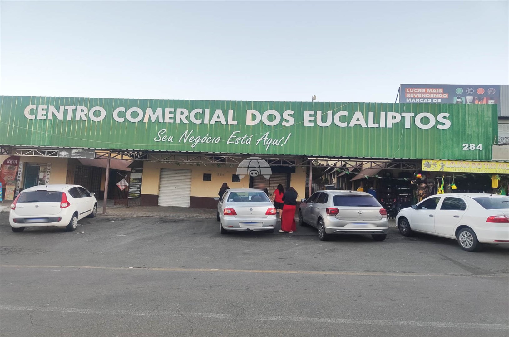 Sala/Conjunto Comercial à venda em Maracana, Colombo — Portal Chave Fácil