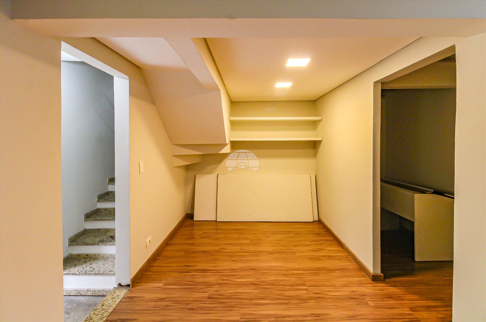 Casa à venda em Capão Raso, Curitiba — Portal Chave Fácil