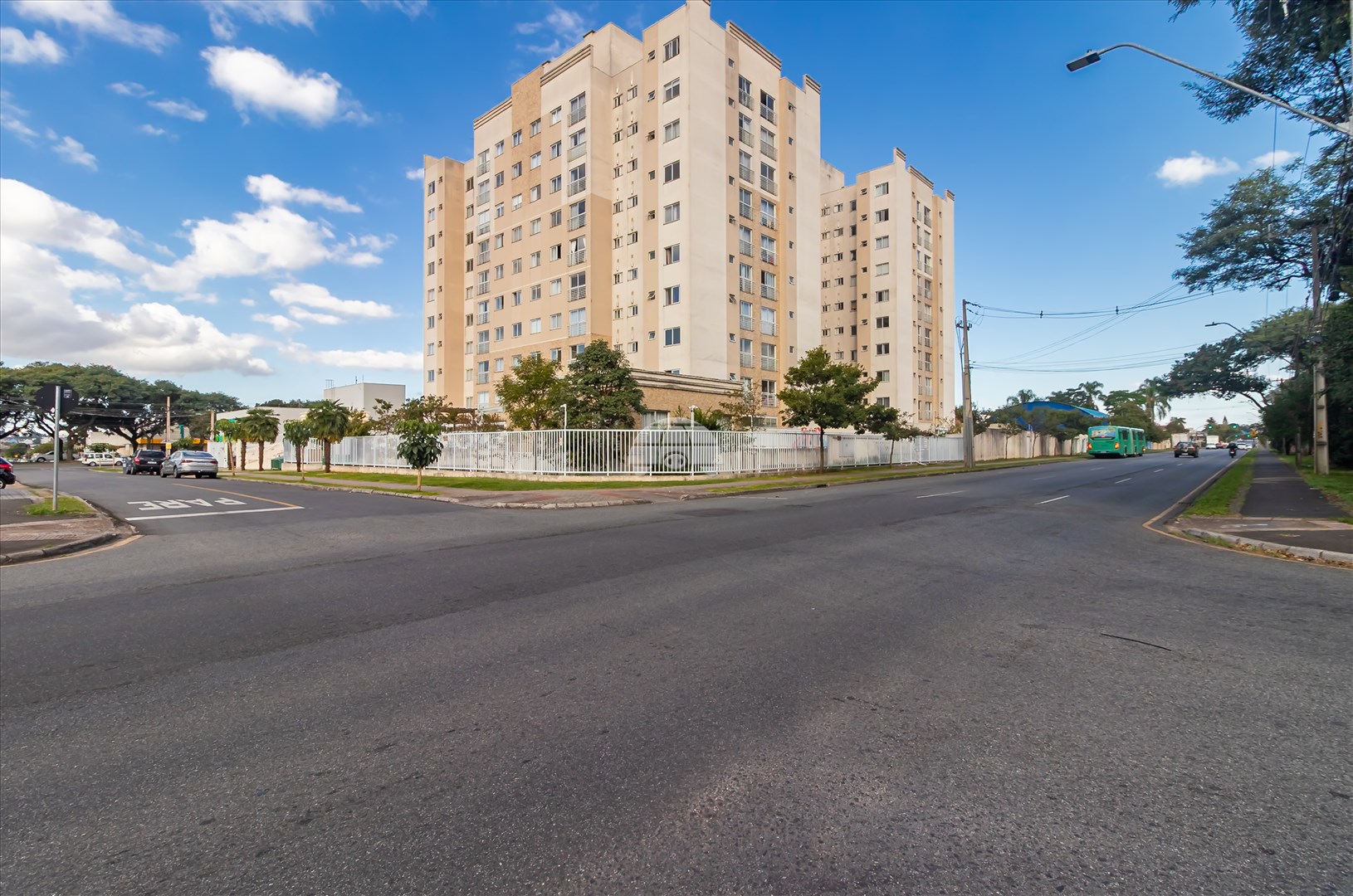 Apartamento à venda em Boqueirão, Curitiba — Portal Chave Fácil