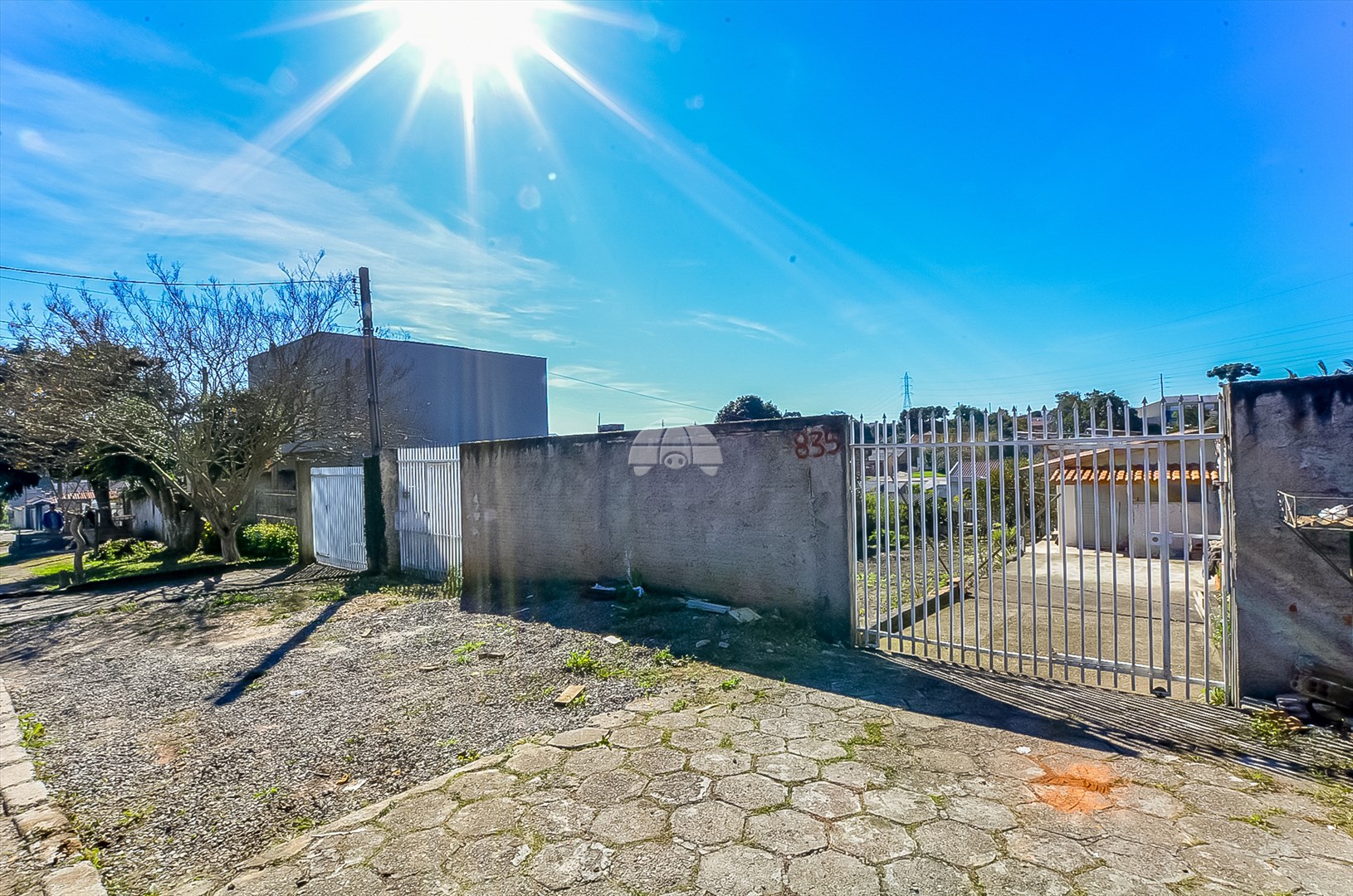 Terreno/Área à venda em Pinheirinho, Curitiba — Portal Chave Fácil