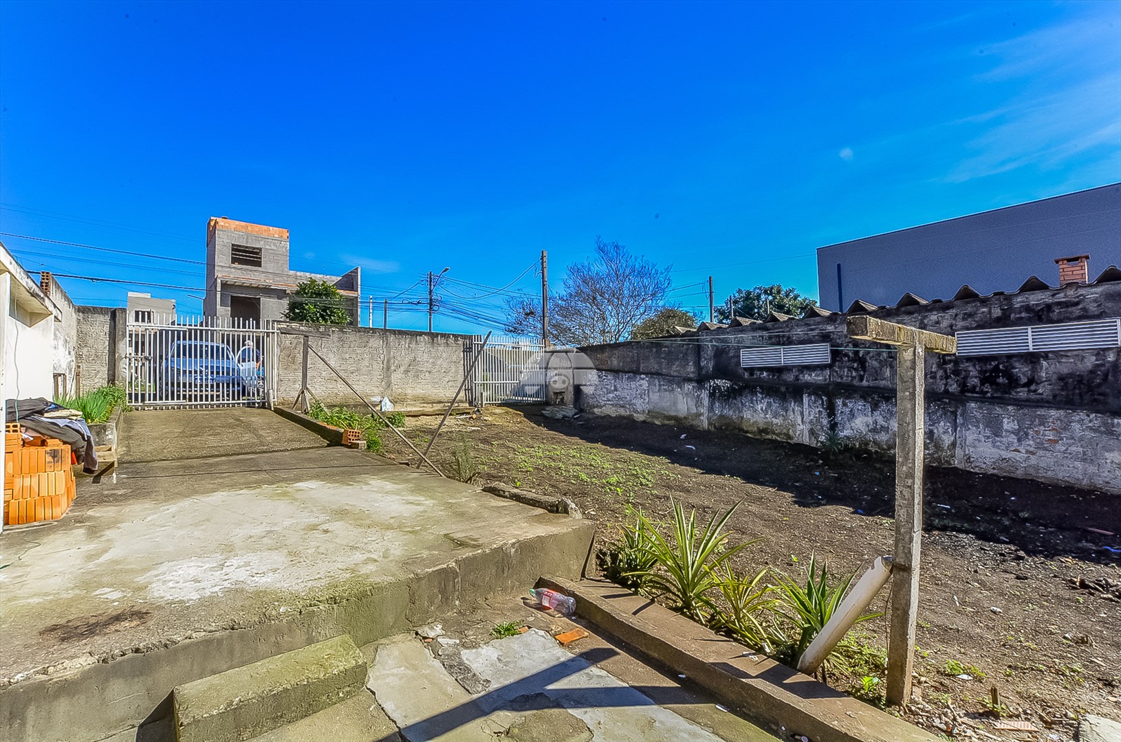 Terreno/Área à venda em Pinheirinho, Curitiba — Portal Chave Fácil