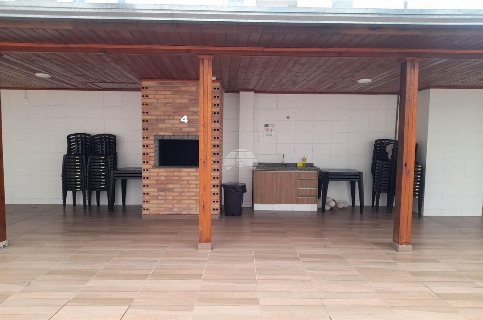 Apartamento à venda em Alphaville Graciosa, Pinhais — Portal Chave Fácil