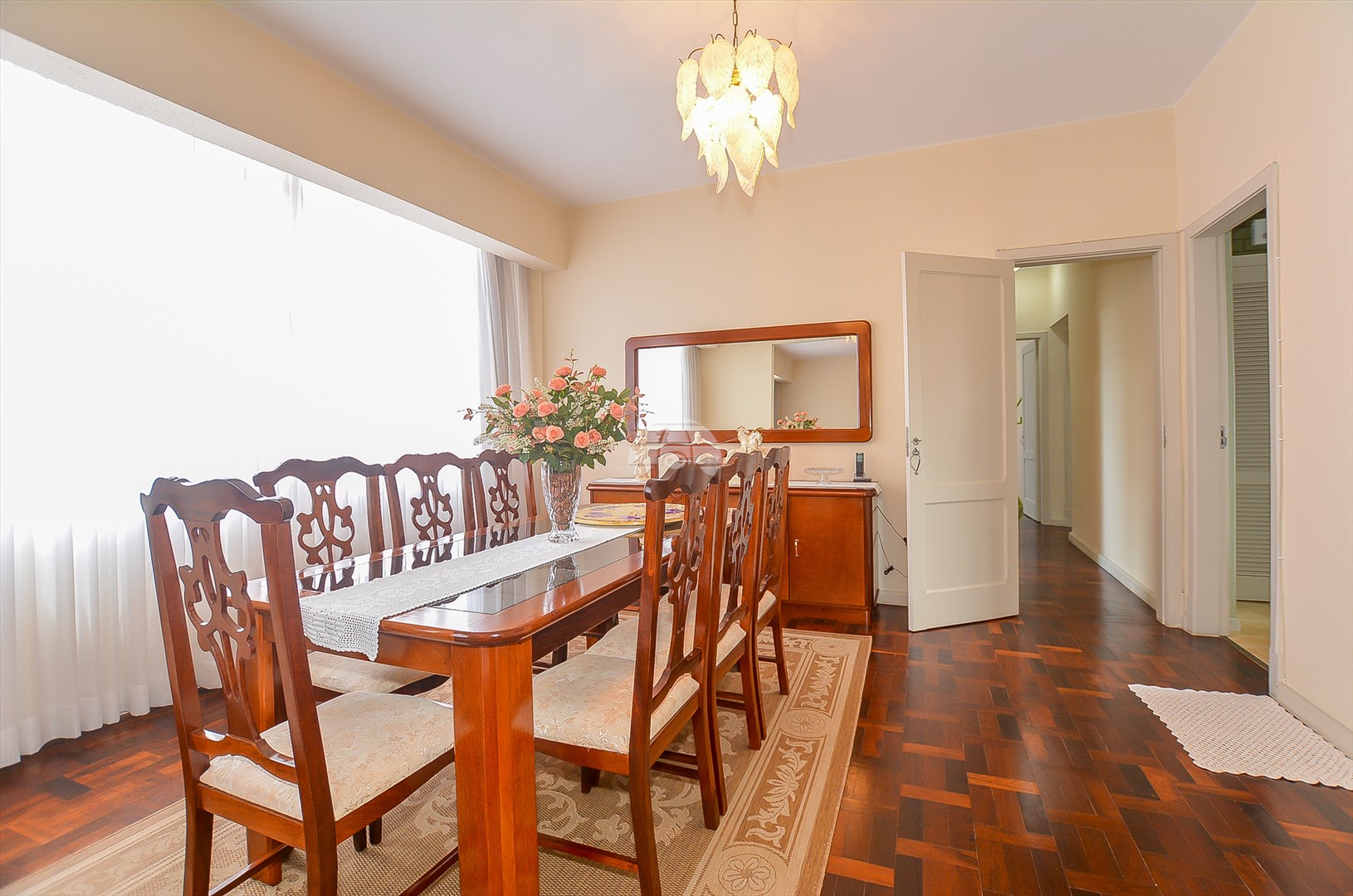 Apartamento à venda em Centro, Curitiba — Portal Chave Fácil