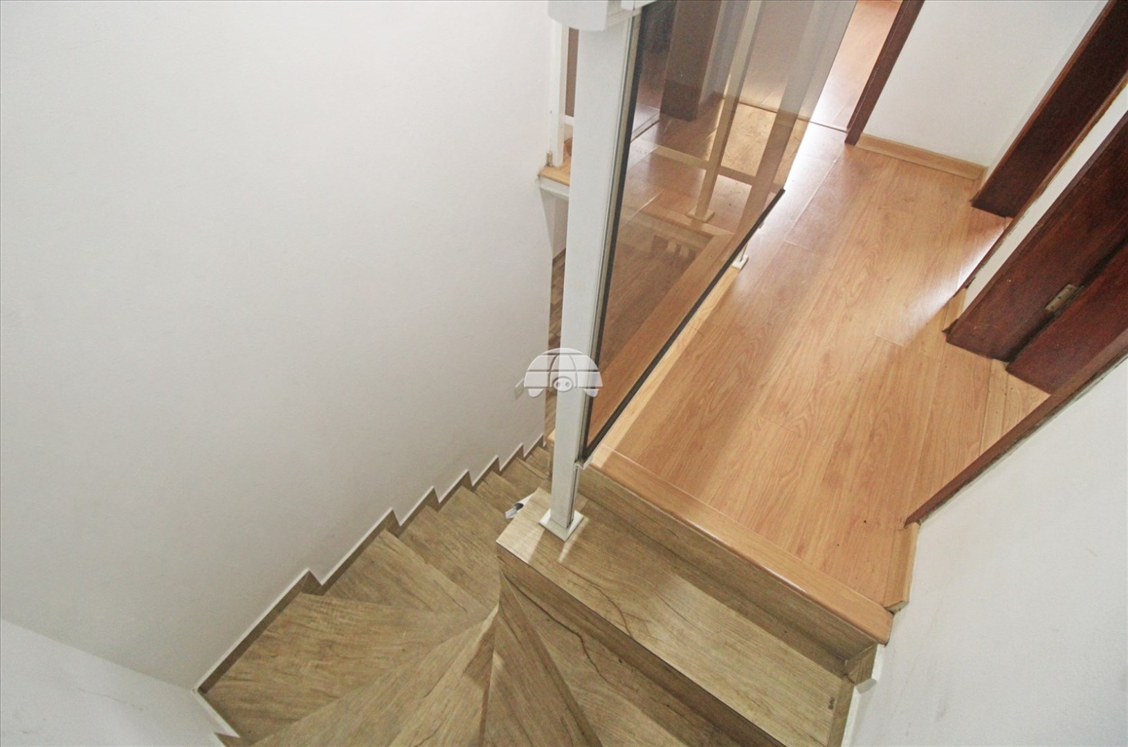 Sobrado Residencial para Locação no Bairro Alto Boqueirão ref. 109121 (9 / 10)