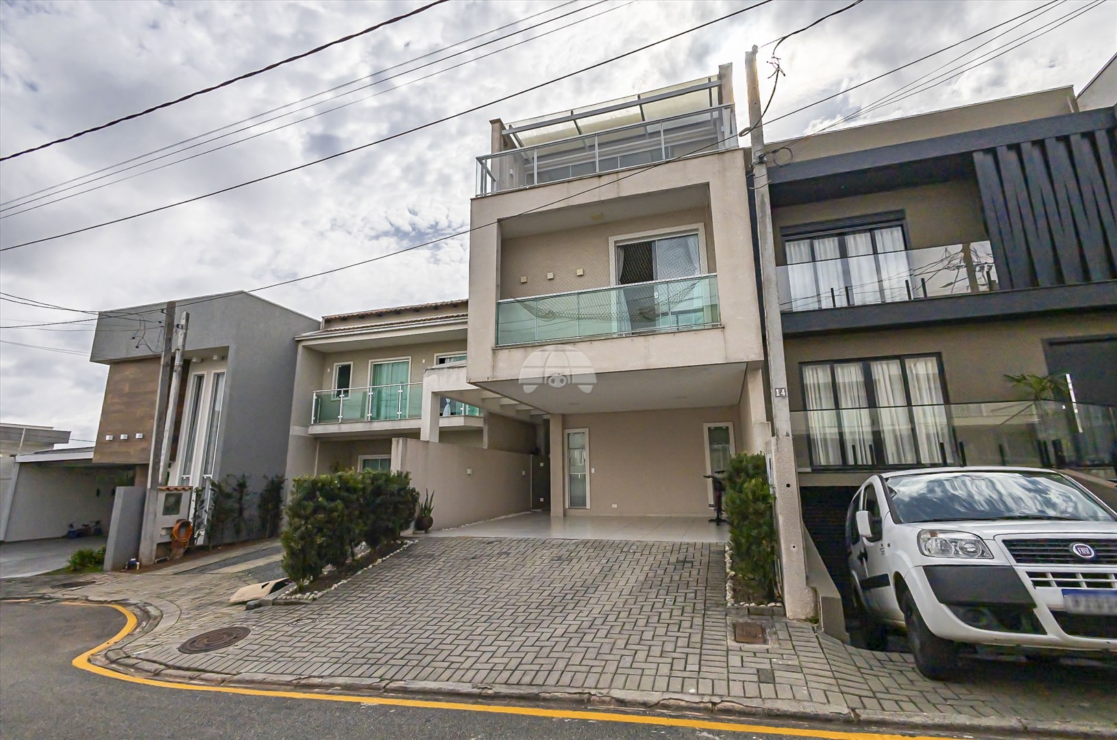 Casa à venda em Cidade Industrial, Curitiba — Portal Chave Fácil