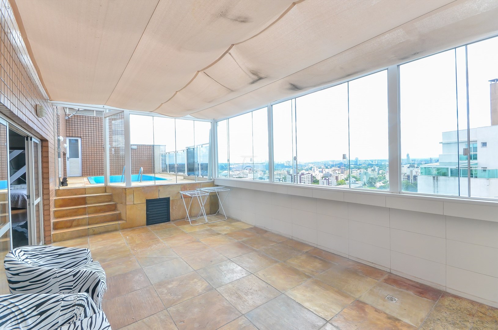Apartamento à venda em Água Verde, Curitiba — Construa Assessoria Imobiliária