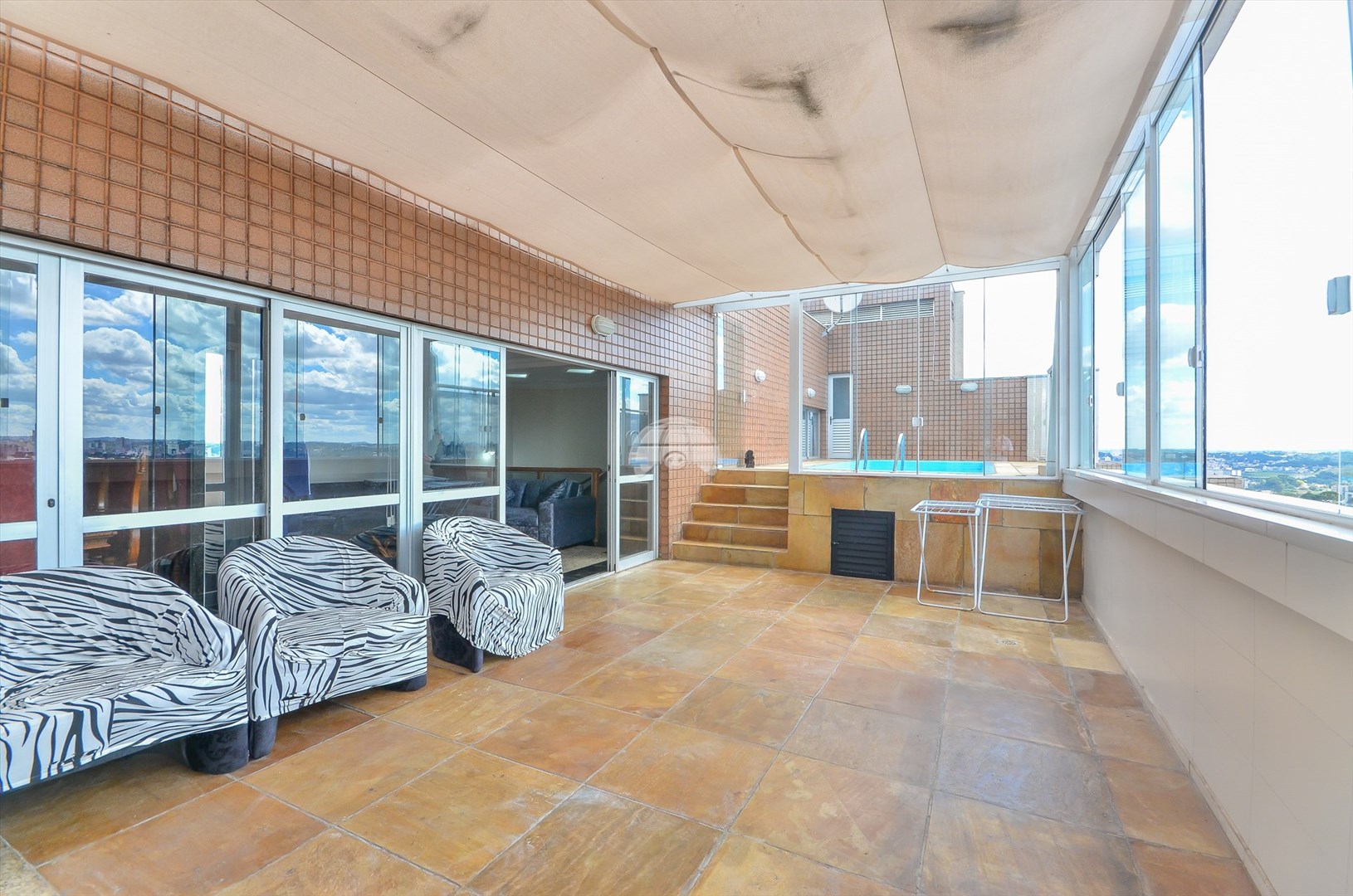 Apartamento à venda em Água Verde, Curitiba — Construa Assessoria Imobiliária