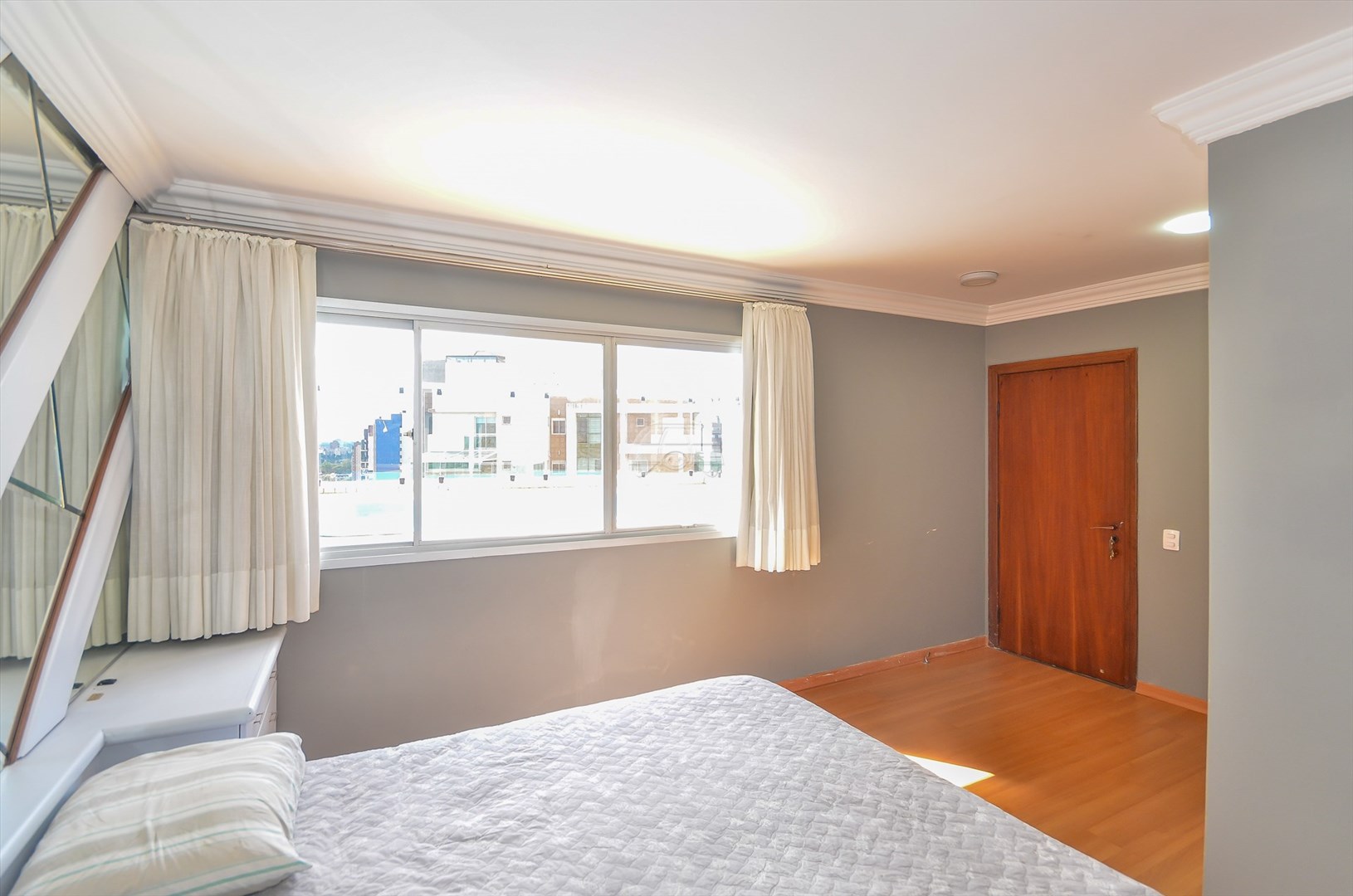 Apartamento à venda em Água Verde, Curitiba — Construa Assessoria Imobiliária