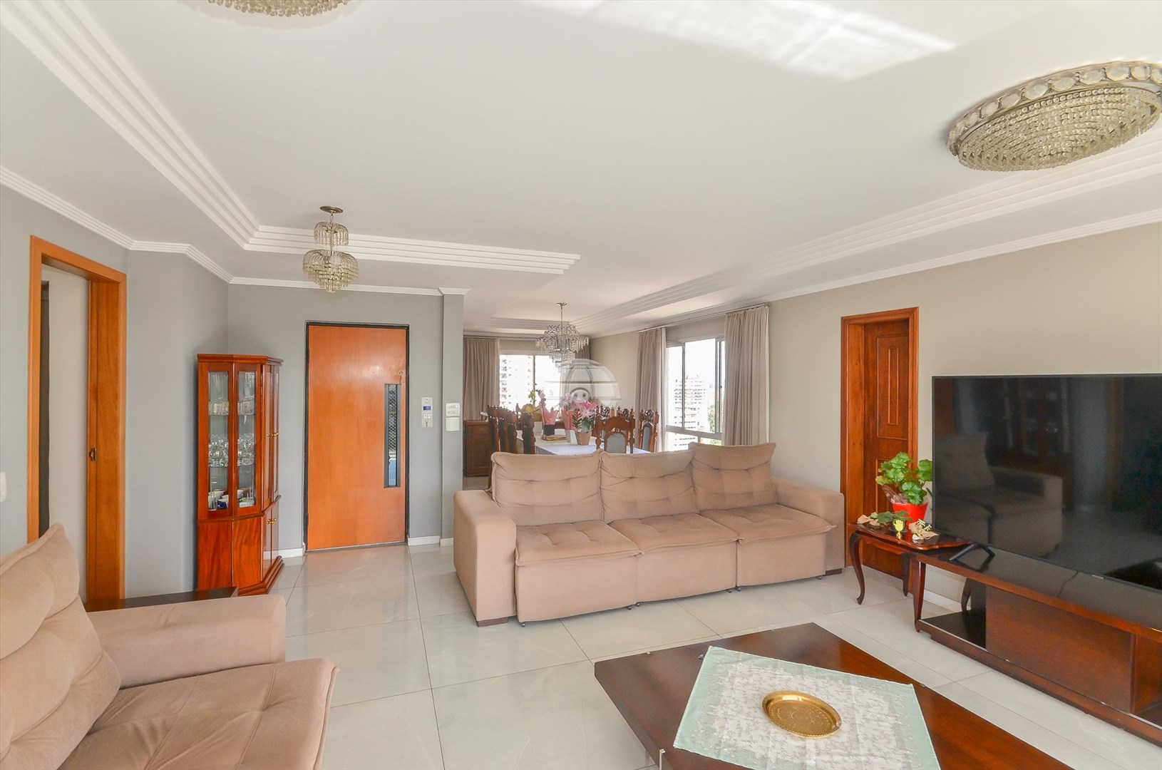 Apartamento à venda em Água Verde, Curitiba — Construa Assessoria Imobiliária