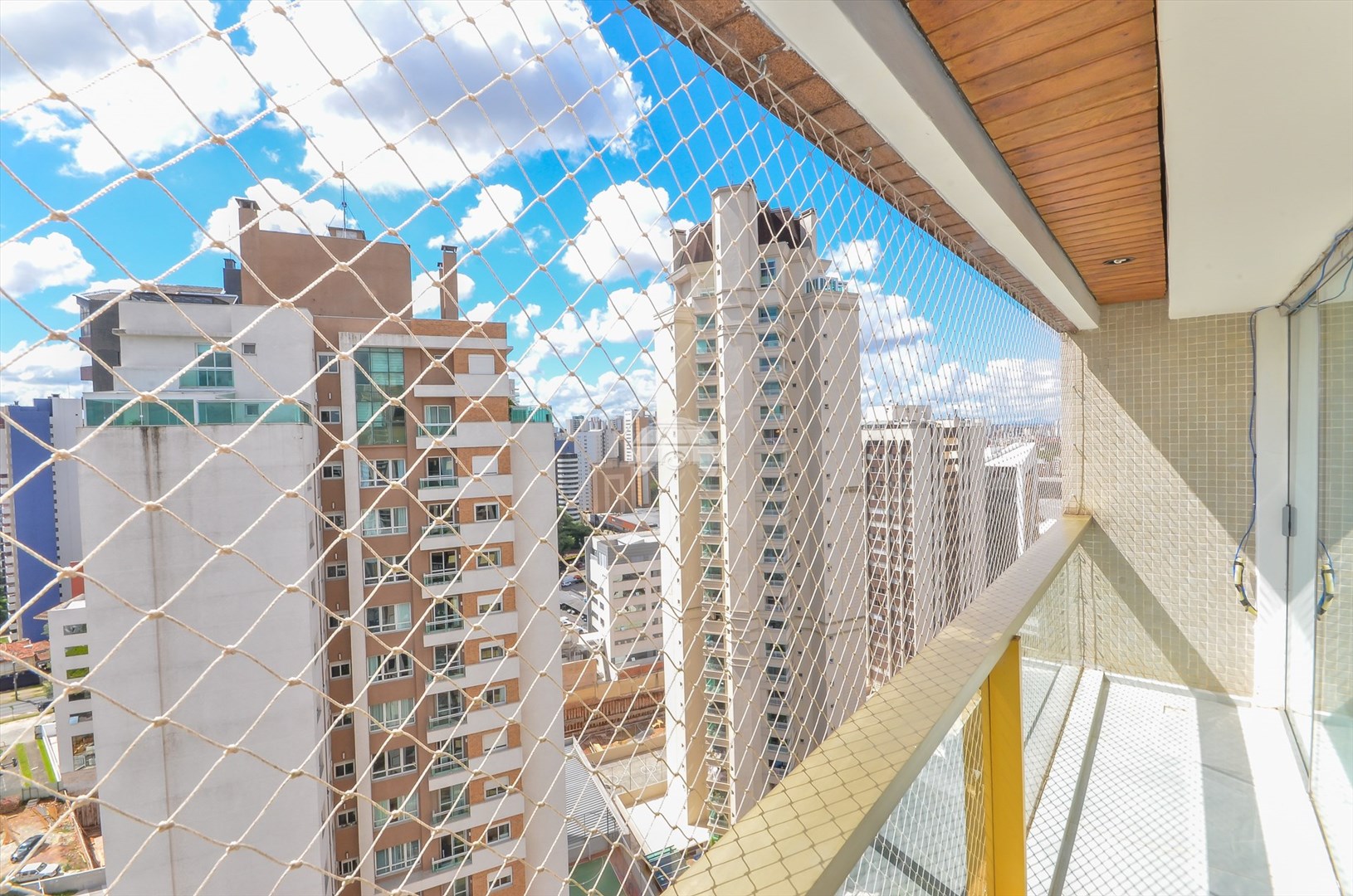 Apartamento à venda em Água Verde, Curitiba — Construa Assessoria Imobiliária