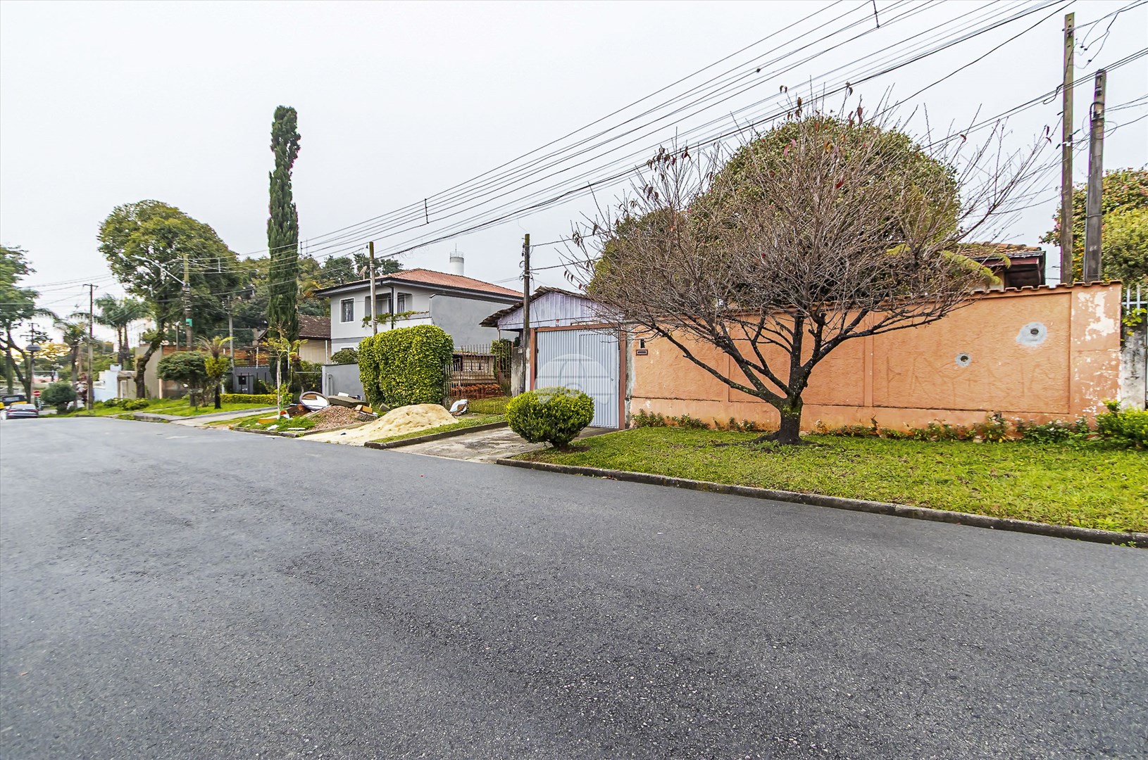 Terreno/Área à venda em Cajuru, Curitiba — Portal Chave Fácil