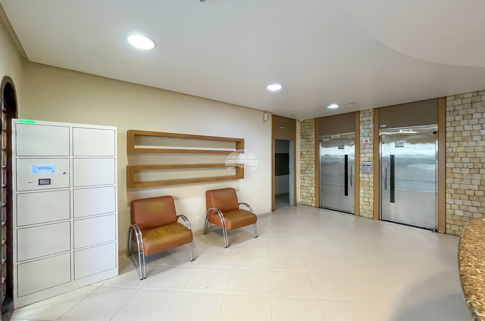 Apartamento para alugar em Centro, Curitiba — Portal Chave Fácil