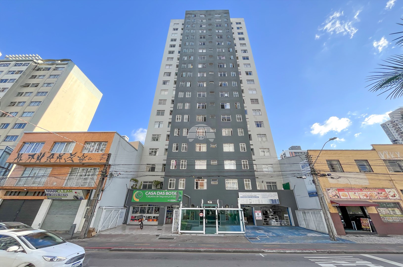 Apartamento para alugar em Centro, Curitiba — Portal Chave Fácil