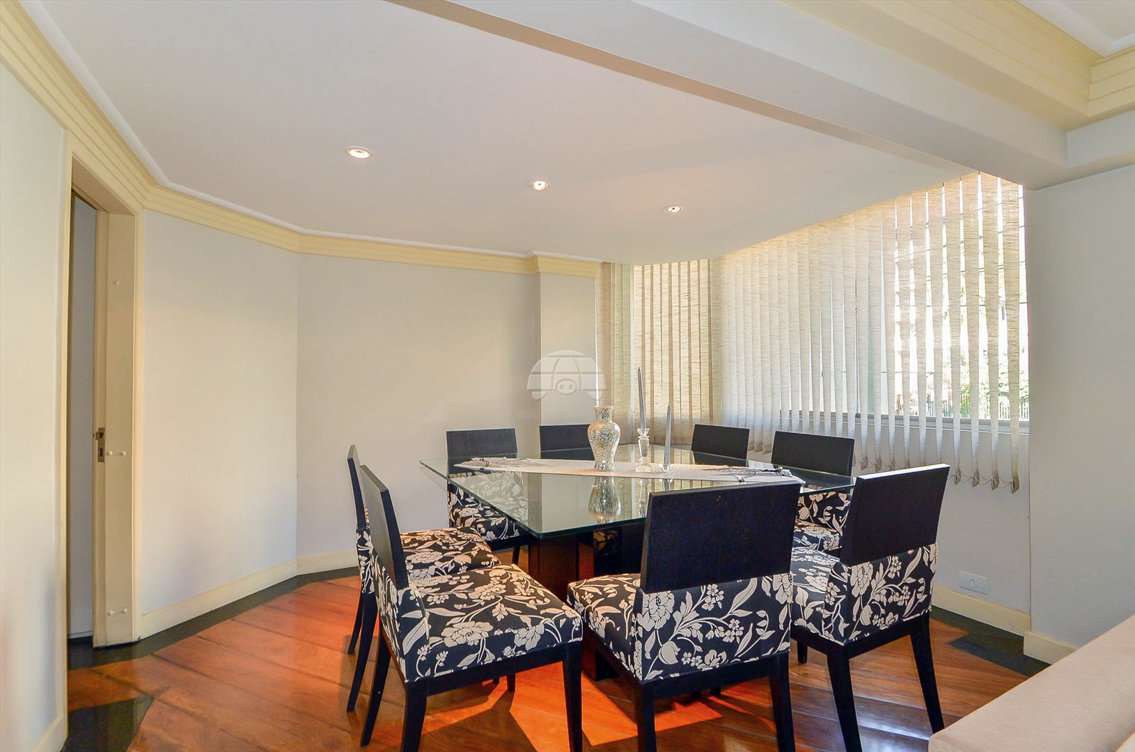 Apartamento à venda em Centro, Curitiba — Portal Chave Fácil