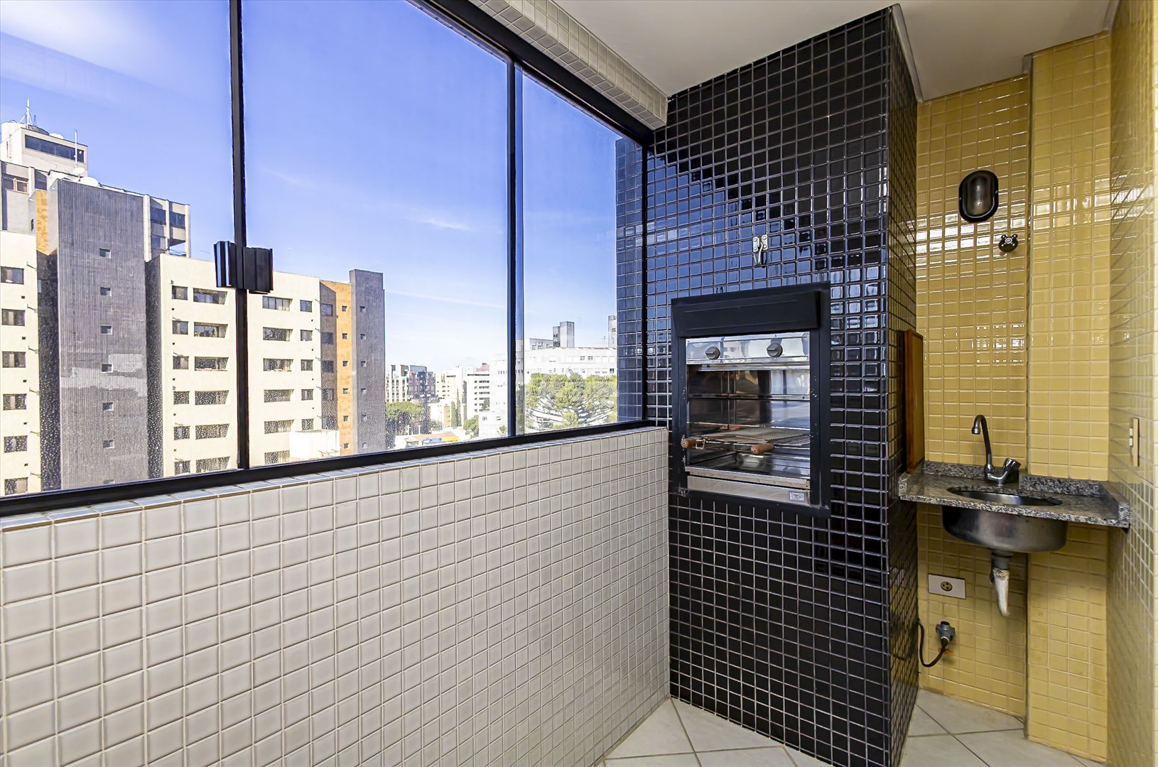 Apartamento Residencial para Venda no Bairro Bigorrilho ref. 228378 (10 / 10)