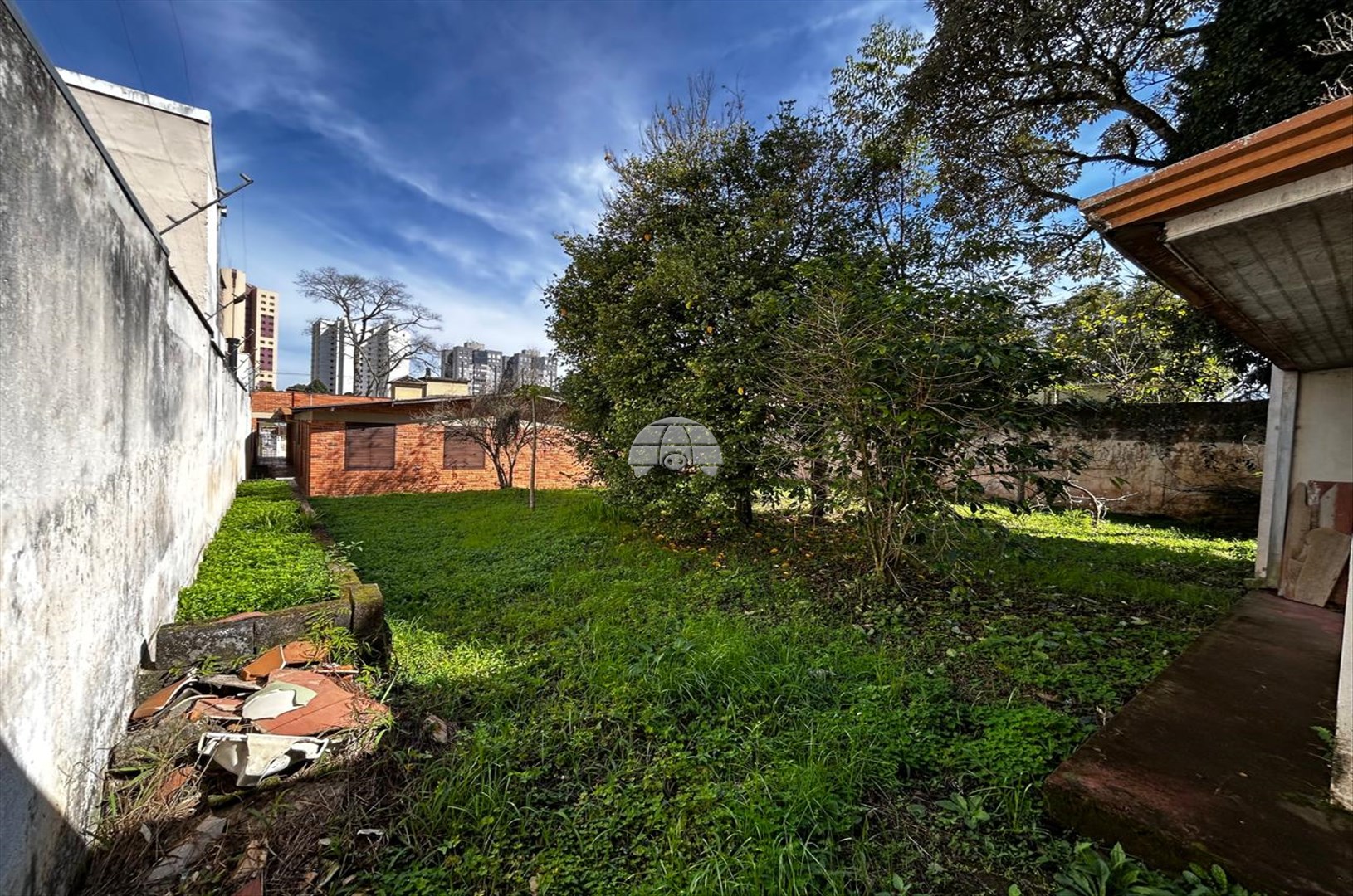 Casa Comercial/Residencial para Venda no Bairro Bacacheri ref. 228386 (10 / 10)