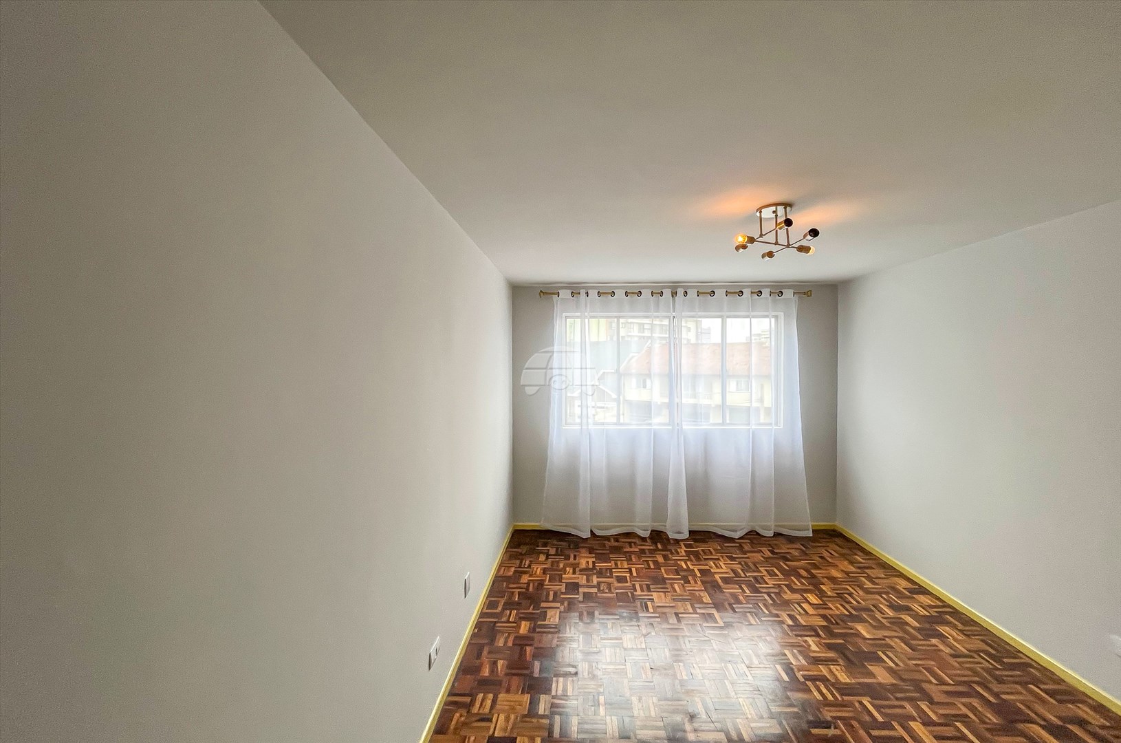 Apartamento para alugar em Novo Mundo, Curitiba — Imóveis em Curitiba - Jamaica Imóveis