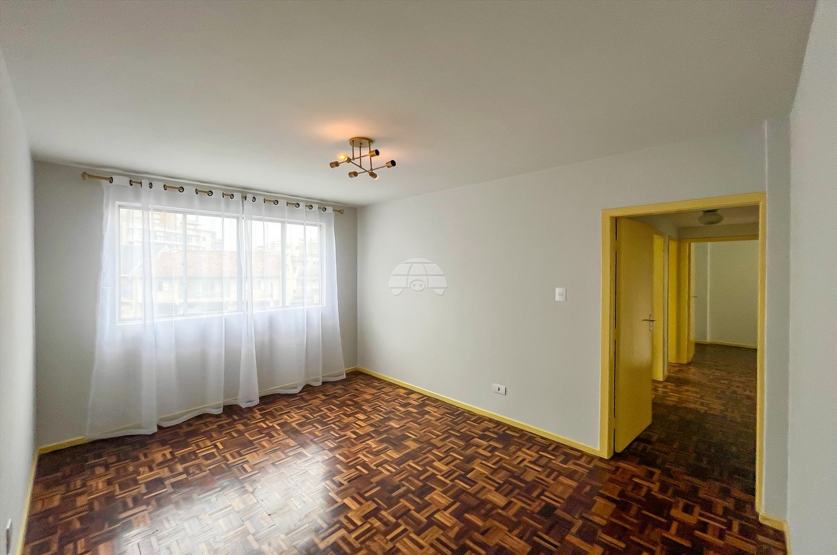 Apartamento para alugar em Novo Mundo, Curitiba — Imóveis em Curitiba - Jamaica Imóveis