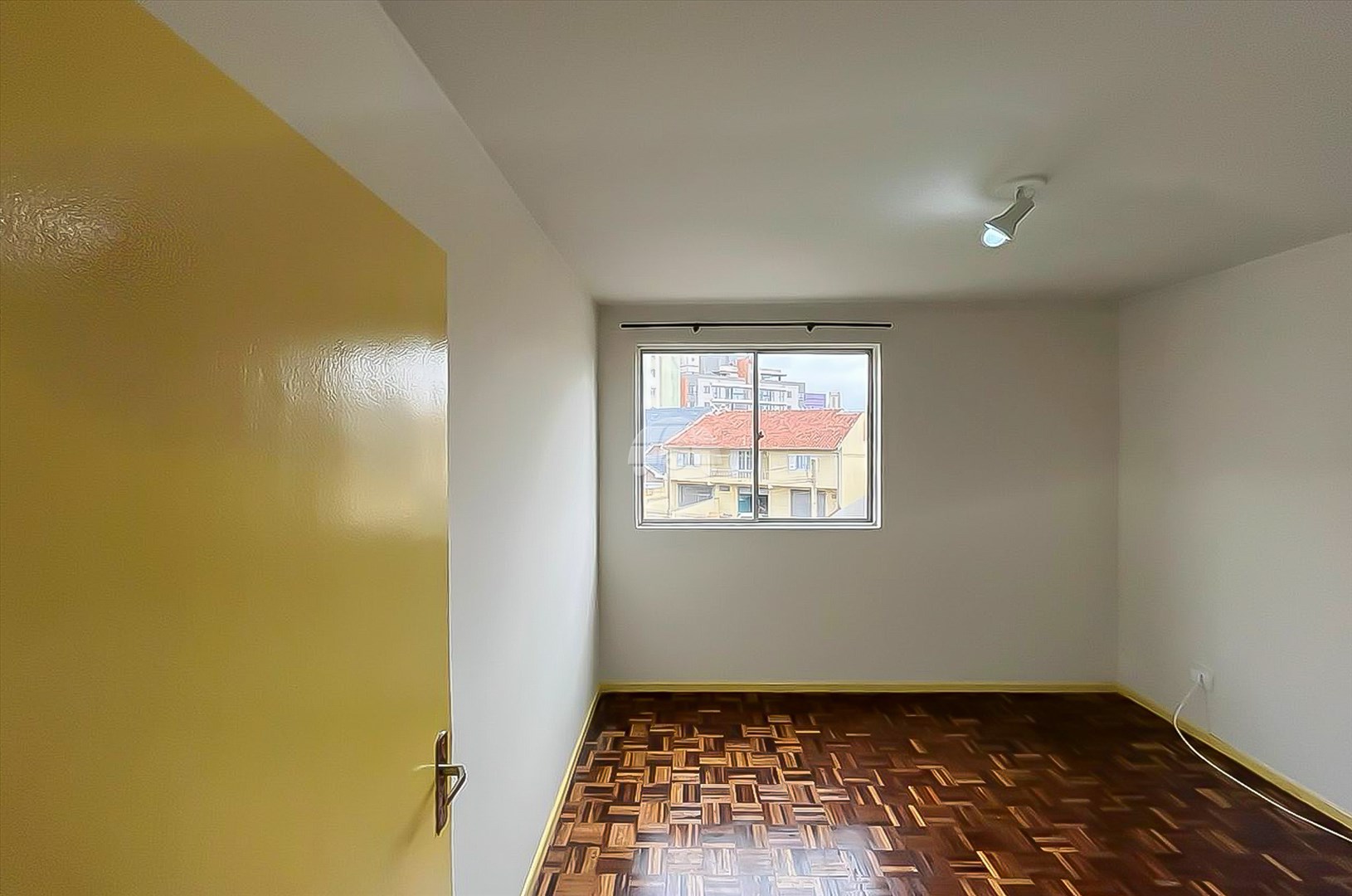 Apartamento para alugar em Novo Mundo, Curitiba — Imóveis em Curitiba - Jamaica Imóveis