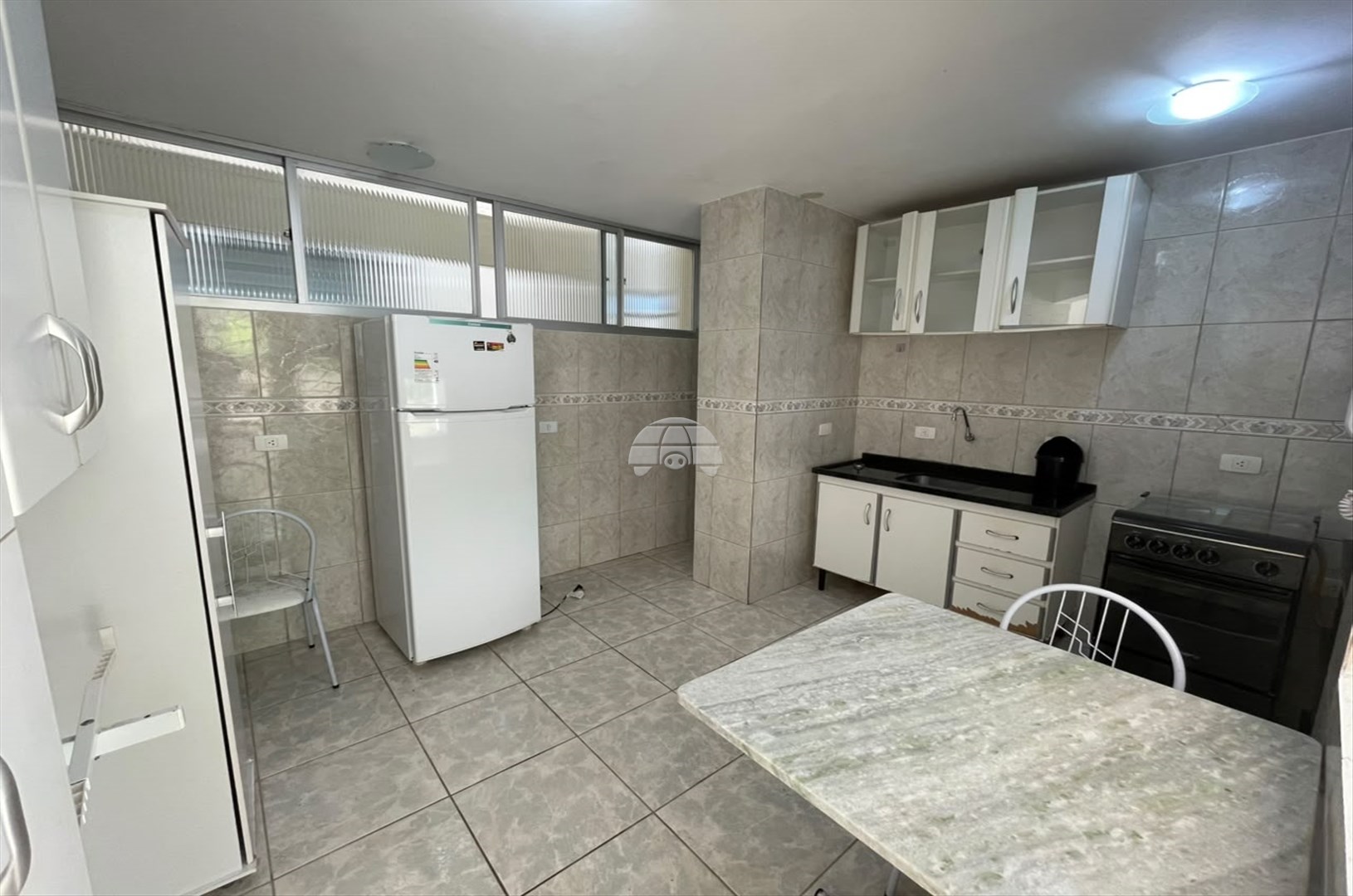 Apartamento para alugar em Caioba, Matinhos — Portal Chave Fácil