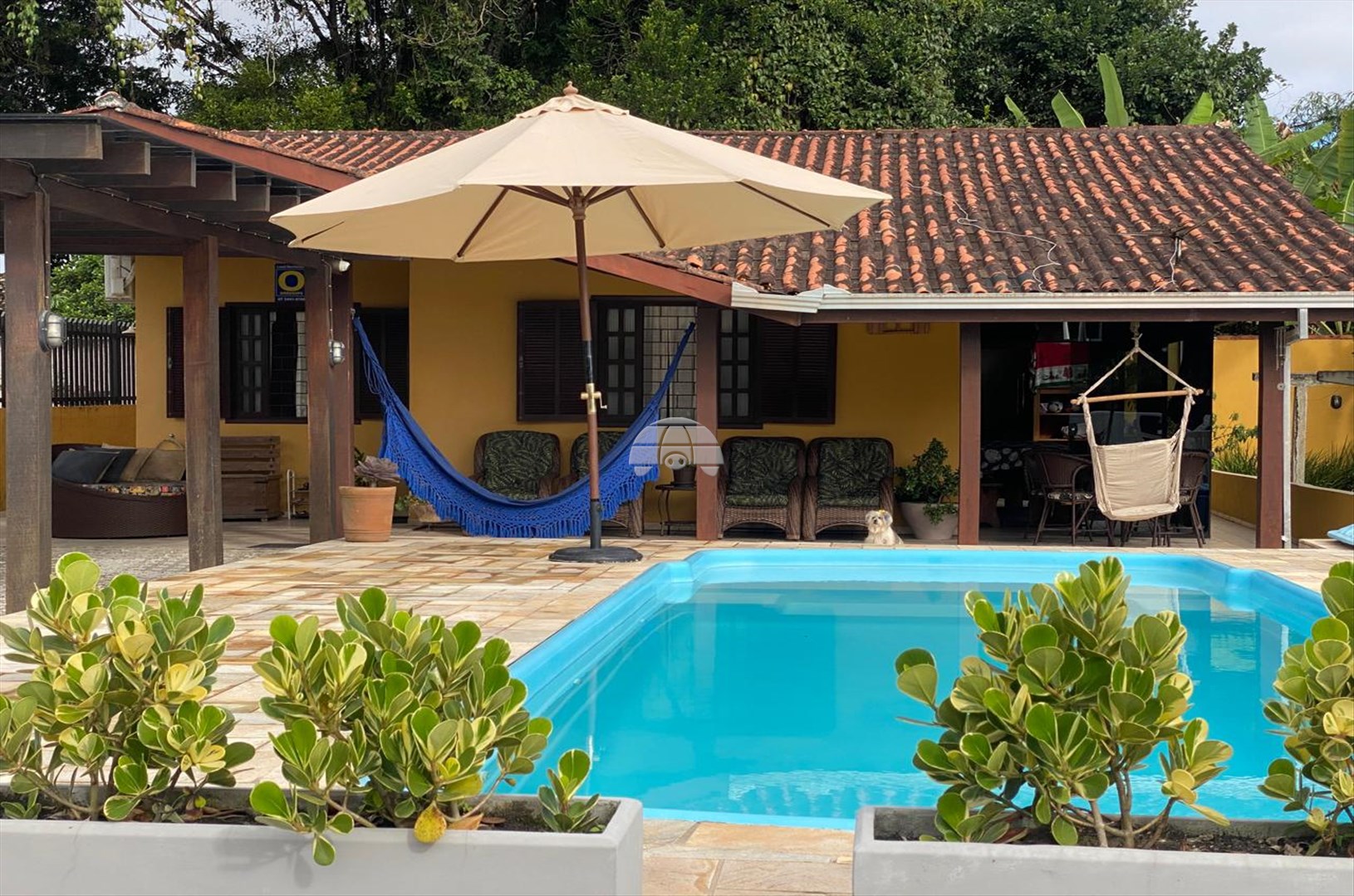 Casa à venda em Itapema Do Norte, Itapoá — Portal Chave Fácil