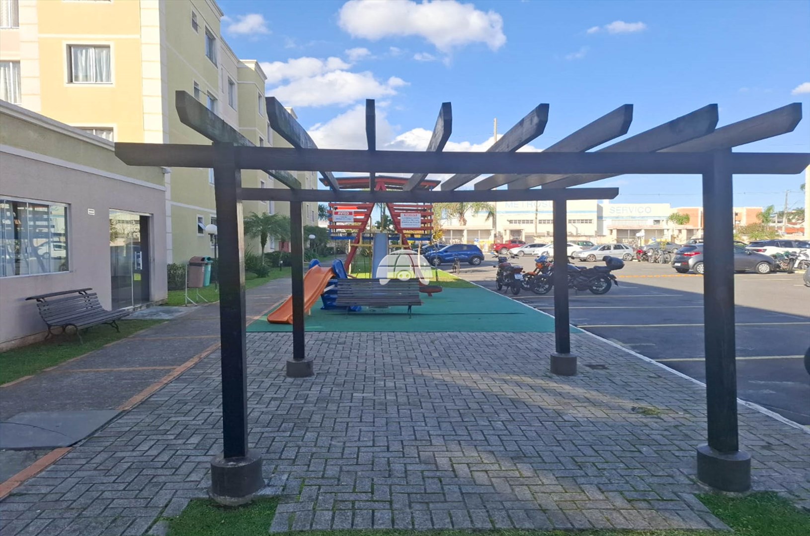 Apartamento à venda em Cidade Jardim, São José dos Pinhais — Portal Chave Fácil