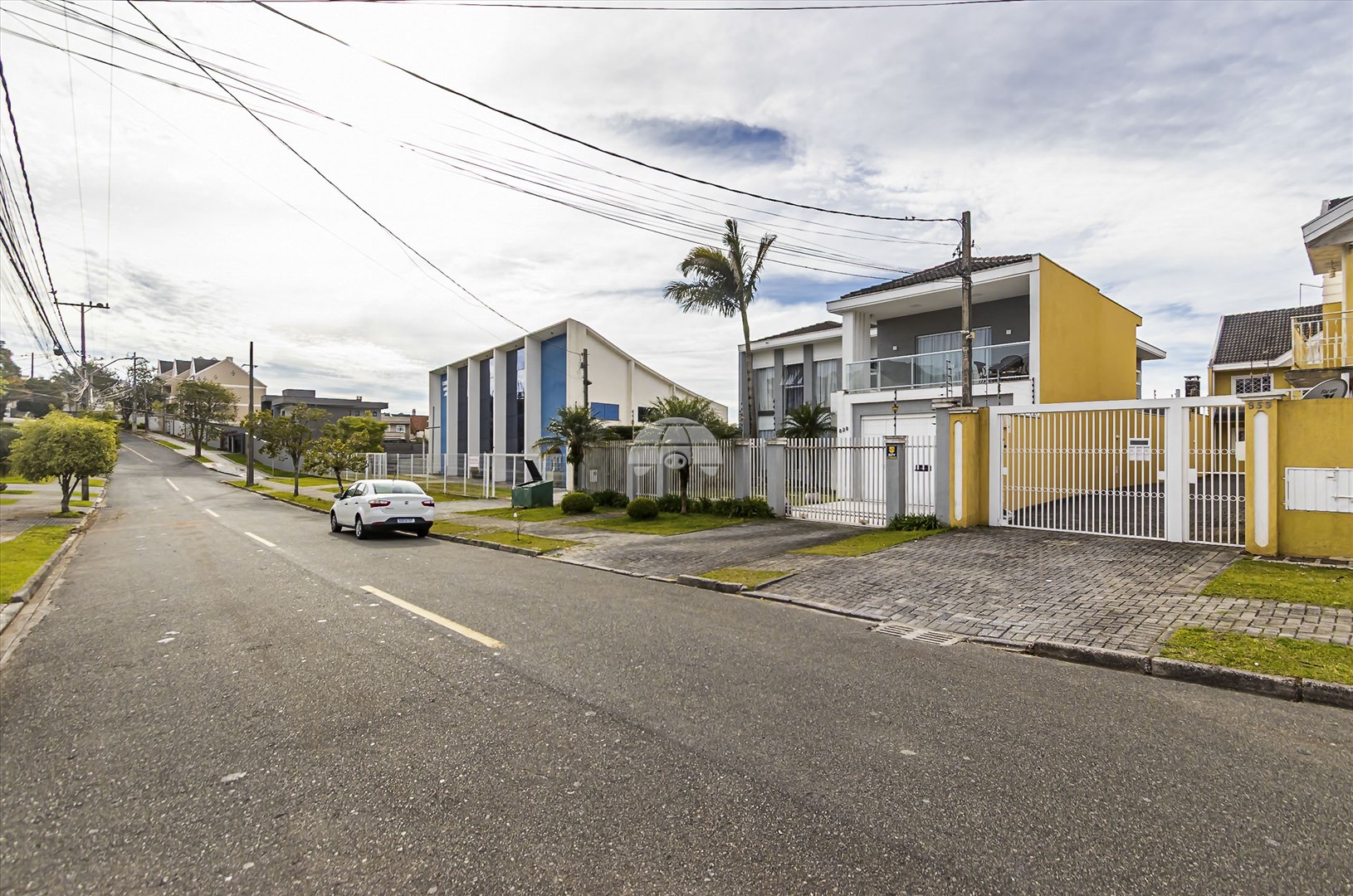Sobrado à venda em Atuba, Curitiba — Portal Chave Fácil