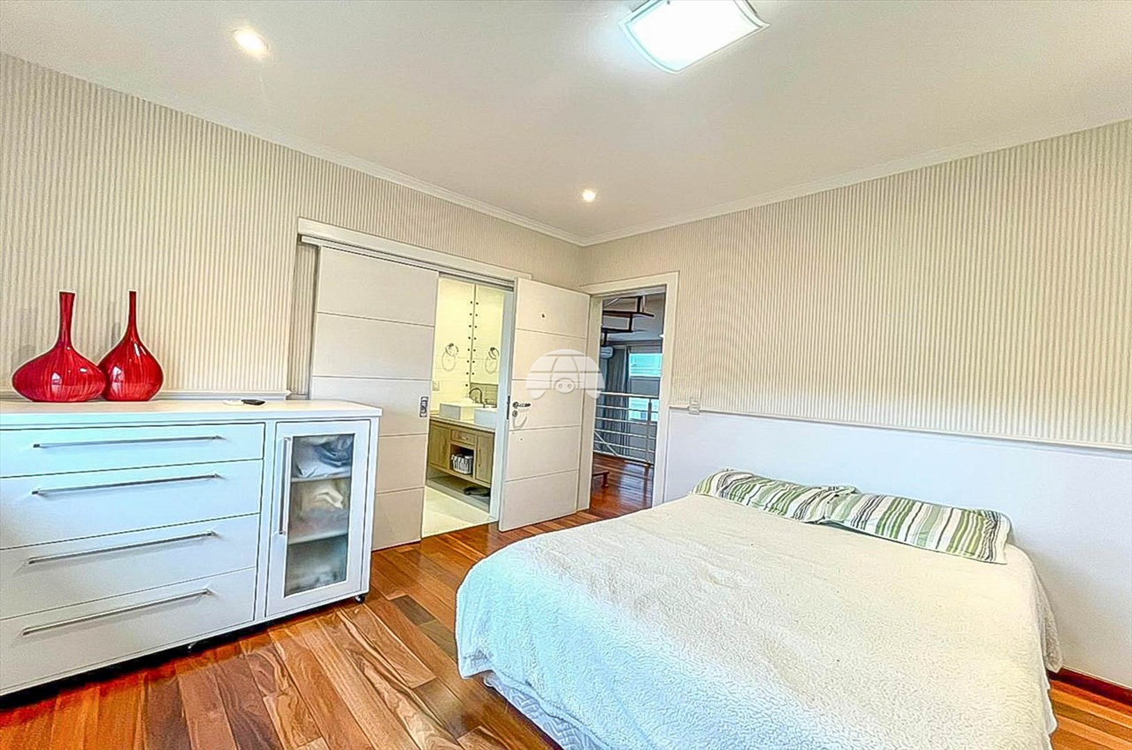 Casa à venda em Pineville, Pinhais — Portal Chave Fácil