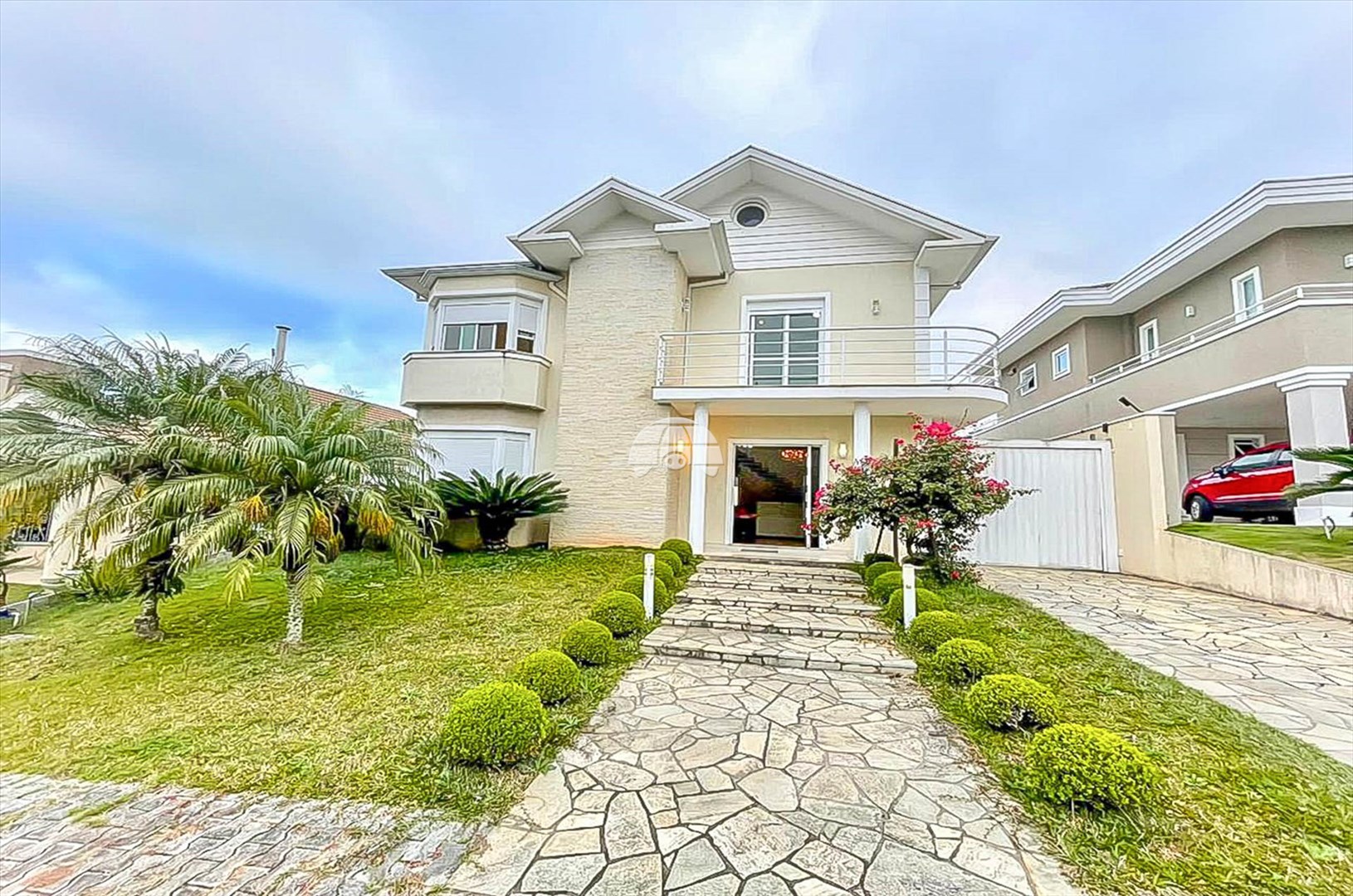 Casa à venda em Pineville, Pinhais — Portal Chave Fácil